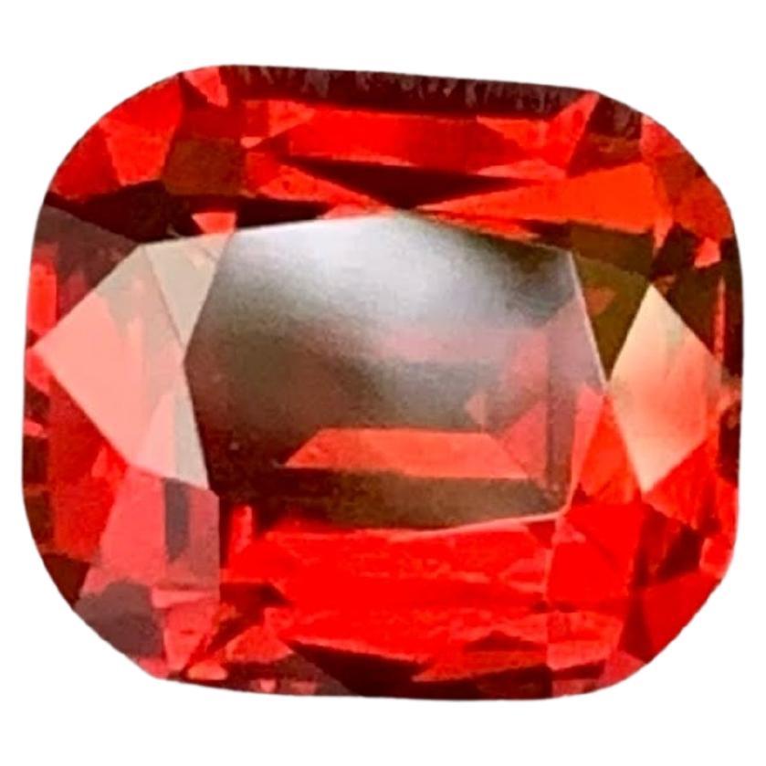 4,10 Karat Natürlicher loser rötlich-oranger Granat im Kissenschliff Afrikanischer Edelstein