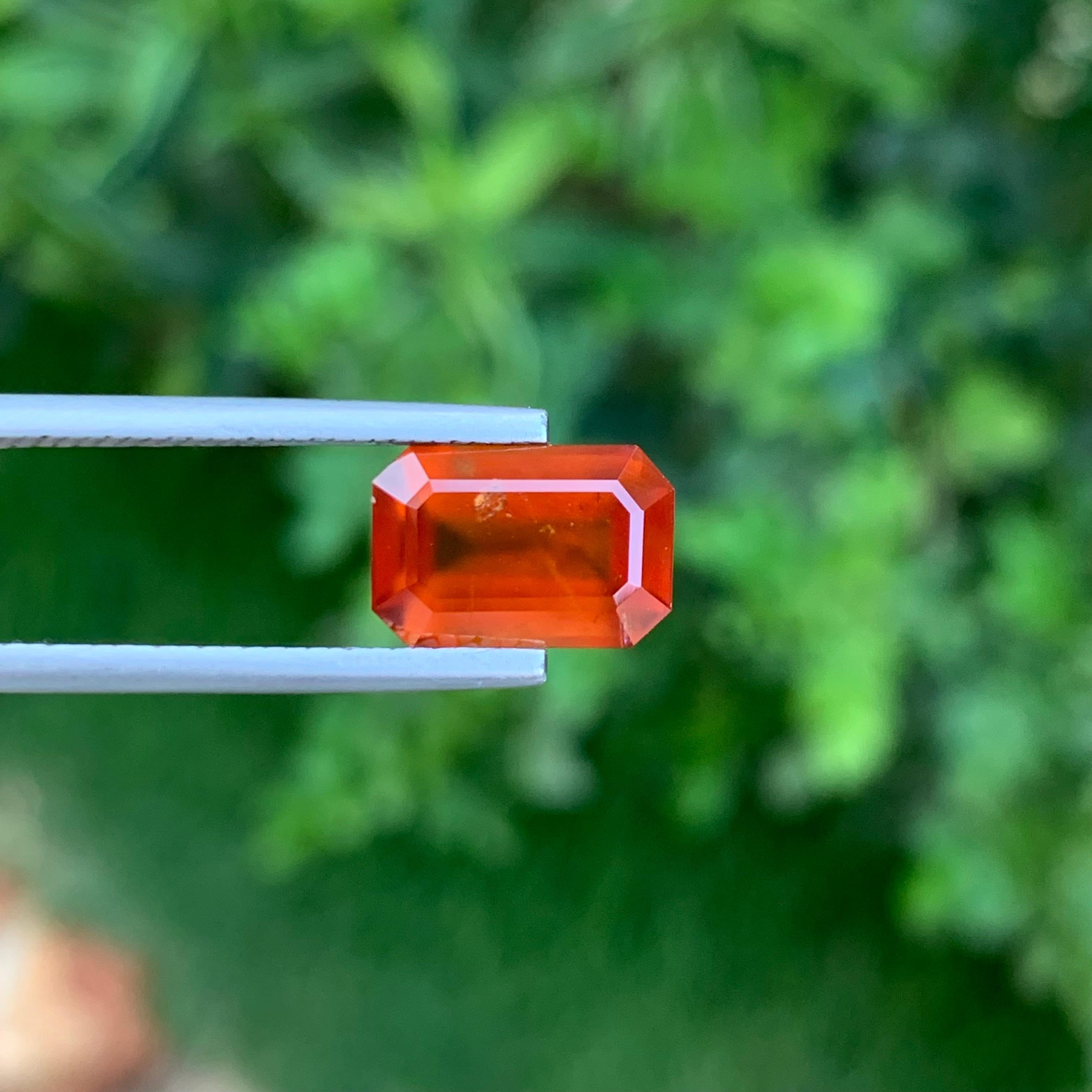 4,10 Karat natürlicher loser rauchiger Hessonit Granat Smaragd Form Edelstein für Schmuck im Angebot 2