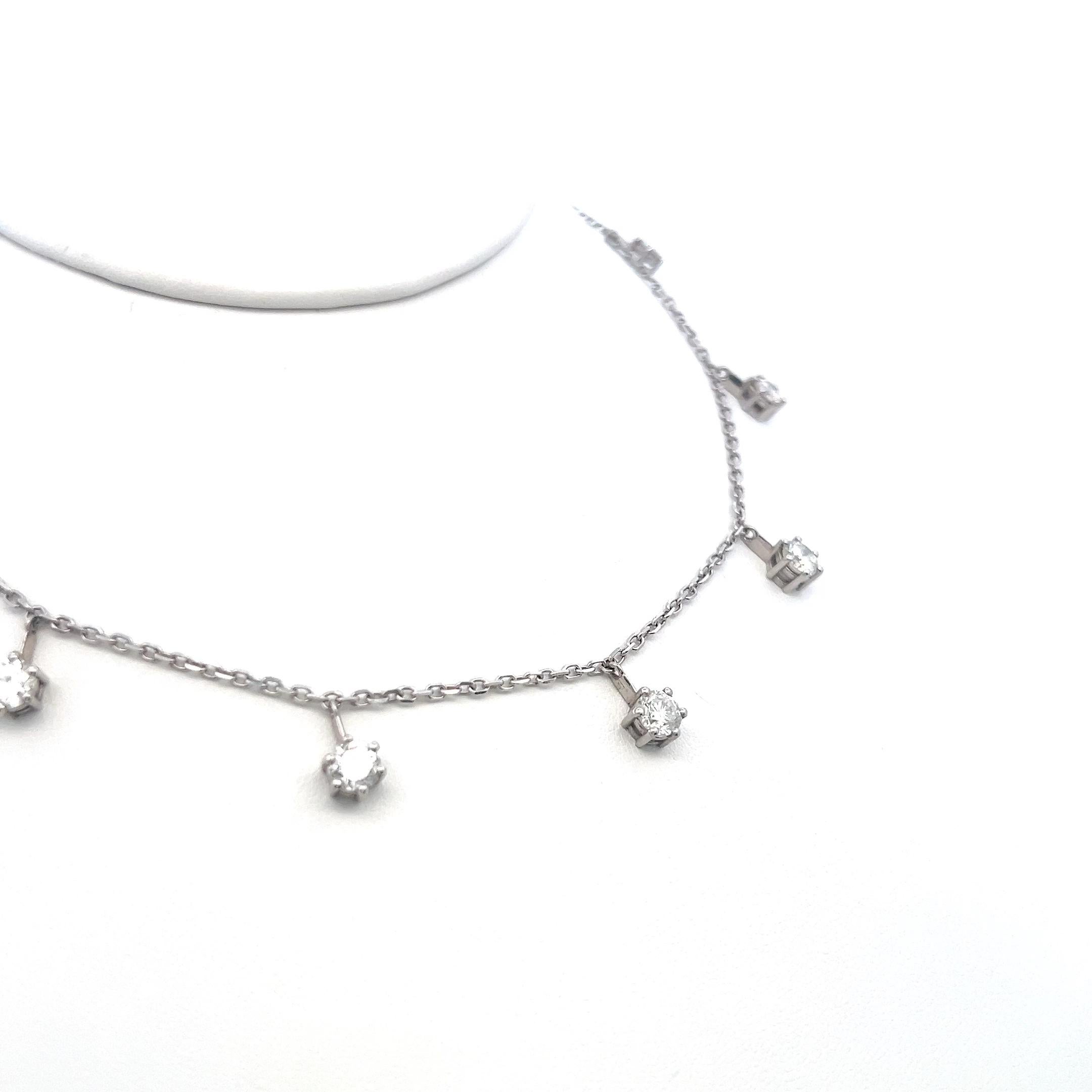 Taglio brillante Collana con diamanti tondi e brillanti da 4,10 carati in oro bianco 14K (I SI1) in vendita