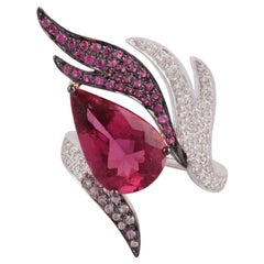 4.ring mit 10 Karat Rubellit:: rosa Saphir und Diamant:: besetzt mit 18 Karat Gold