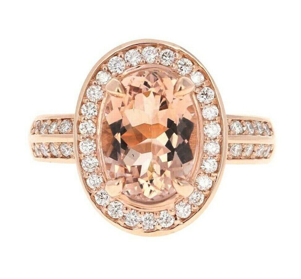4.10 Carat Impressive Natural Morganite and Diamond 14K Solid Rose Gold Ring In New Condition For Sale In Los Angeles, CA