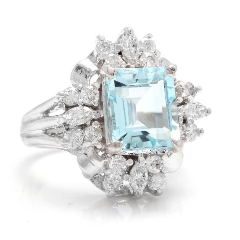 4.10 Carats Natural Aquamarine and Diamond 14K Solid White Gold Ring

Total Natural Oval Cut Aquamarine Weights: 3.00 Carats

Aquamarine Measures: 9.00 x 7.00mm

Natural Round Diamonds Weight: 1.10 Carats (color G-H / Clarity SI1-SI2)

Ring size: 7