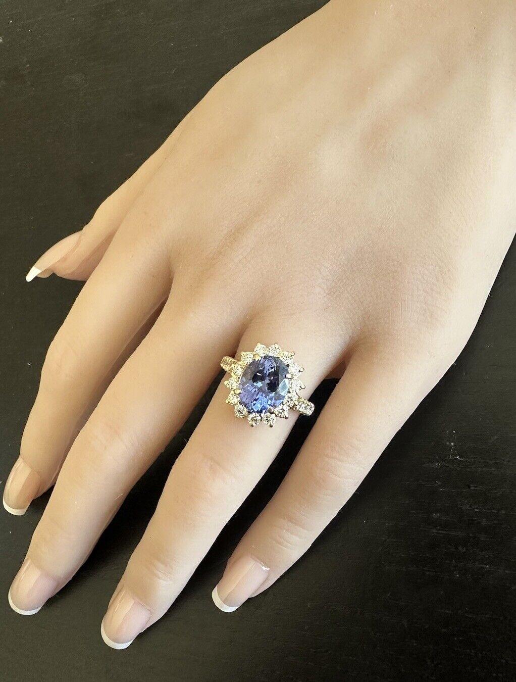 da uomo o donna Anello in oro giallo massiccio 14K con tanzanite naturale e diamanti da 4,10 carati in vendita