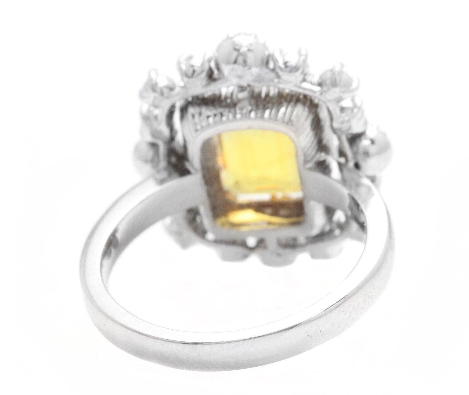 4.10 Ct Exquisite Natural Yellow Sapphire and Diamond 14K Solid White Gold Ring In New Condition For Sale In Los Angeles, CA