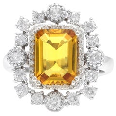 Ring aus 14 Karat massivem Weißgold mit 4,10 Karat exquisitem natürlichem gelbem Saphir und Diamant
