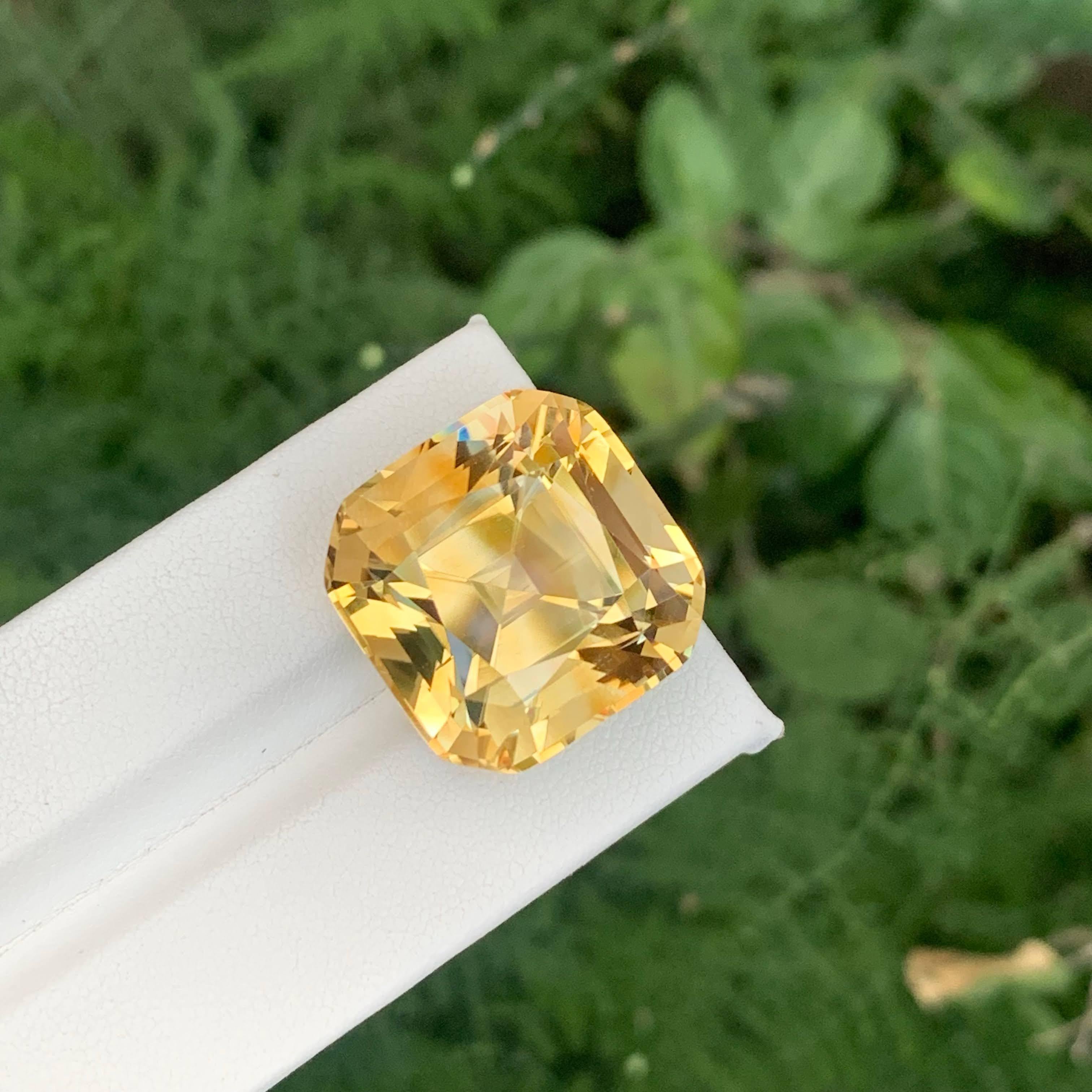 da uomo o donna 41.00 Carati Nature Sciolto Giallo Oro Citrino Taglio Cuscino Gemma Brasiliana in vendita