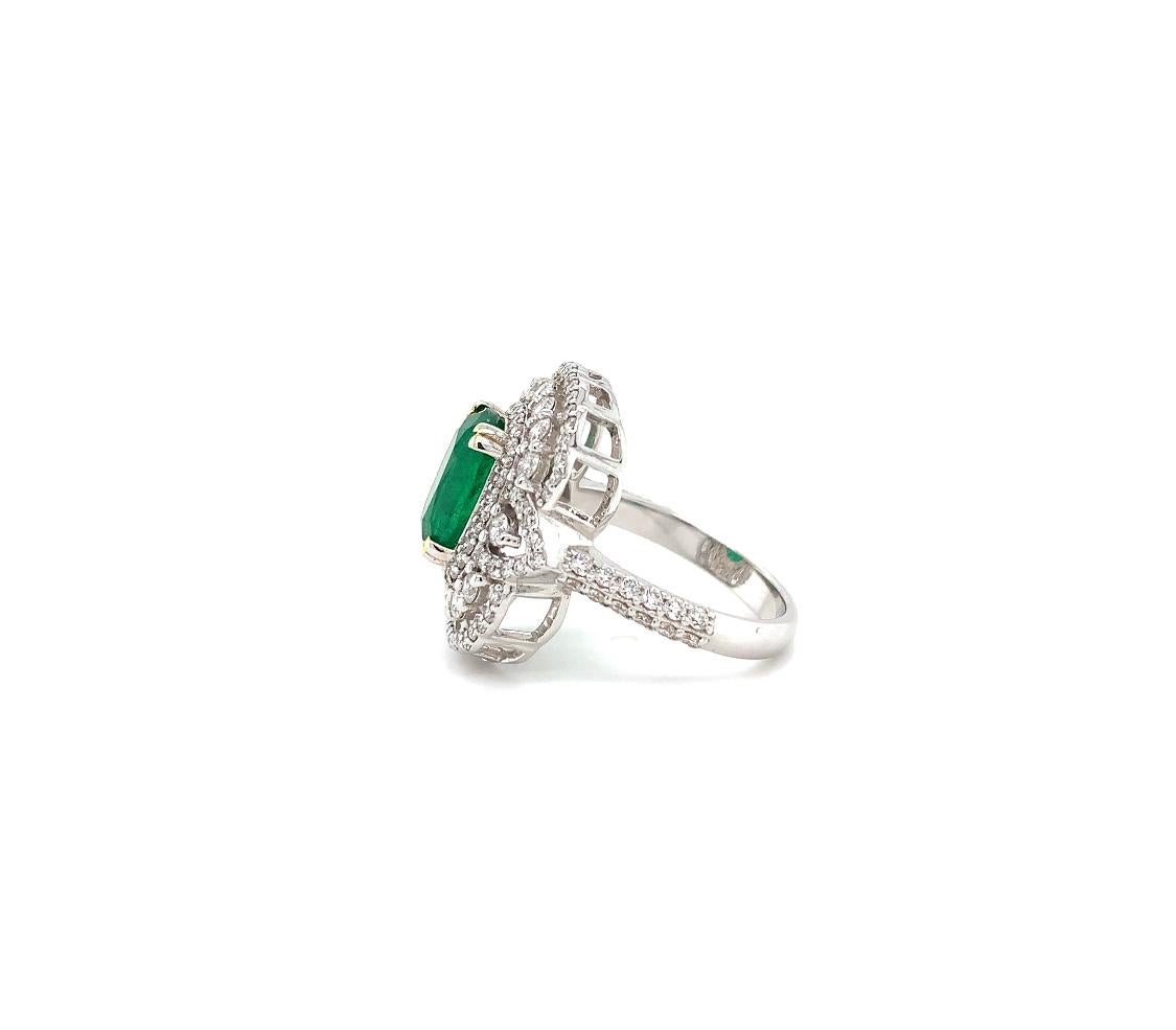 4.10ct Emerald and Diamond Halo Cocktail Ring 18ct White Gold For Sale 1