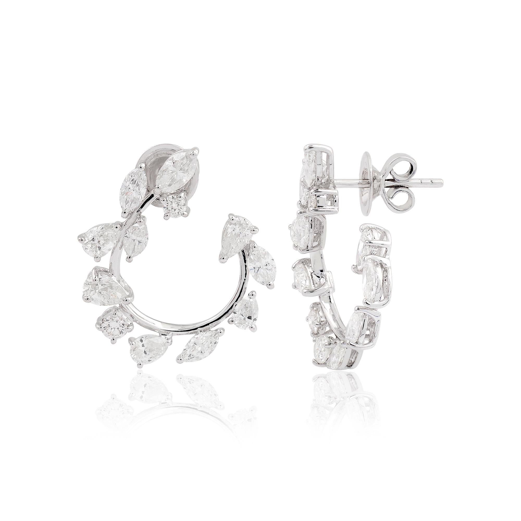 4,10 Karat Naturdiamant C-Hoop-Ohrringe in 14K Weißgold Alle Tarife bezahlt im Zustand „Neu“ im Angebot in Diera, Dubai