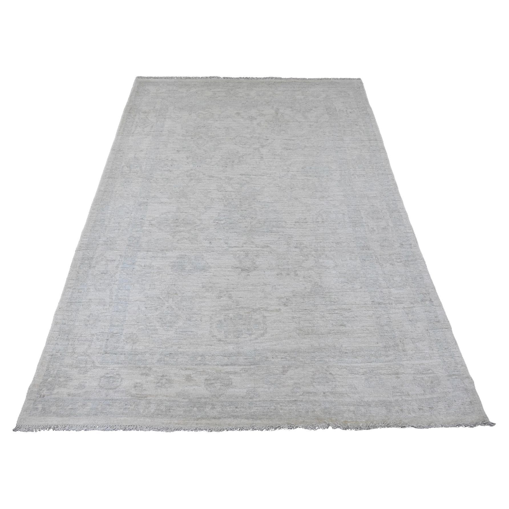 4'10"x7' Weißer afghanischer Angora Oushak-Teppich aus reiner Wolle mit Allover-Muster, handgeknüpft