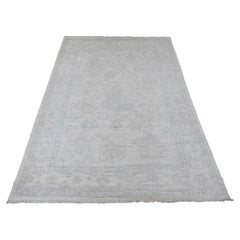 4'10"x7' Weißer afghanischer Angora Oushak-Teppich aus reiner Wolle mit Allover-Muster, handgeknüpft