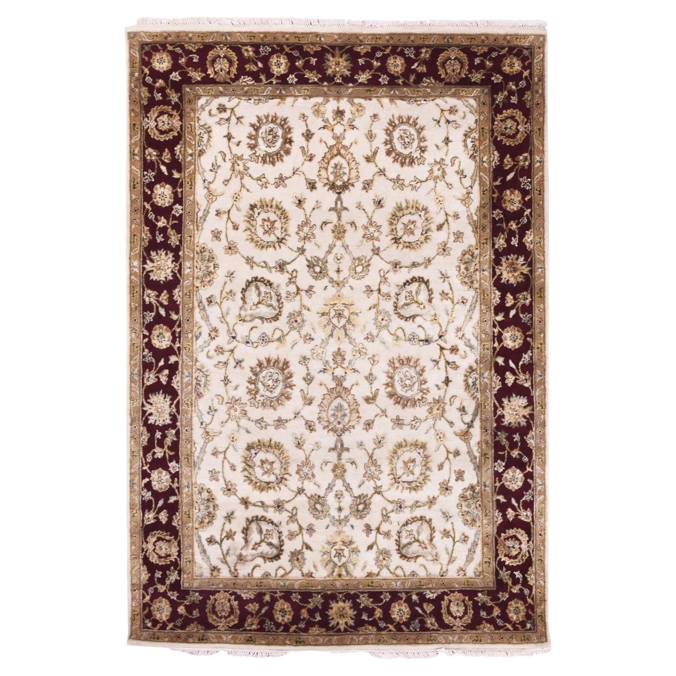 4
10 "x7
3" Tapis en laine et soie noué à la main, Moderne White Rajasthan Leaf Design
