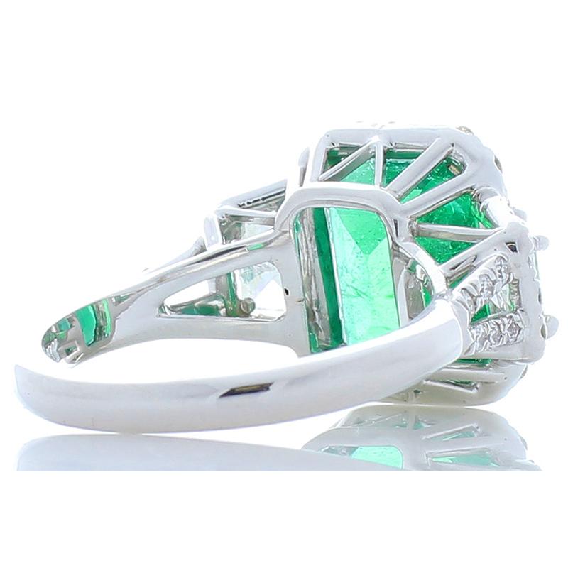 Contemporary 4.11 Carat Emerald Cut Emerald and Diamond Cocktail Ring in 18 Karat White Gold