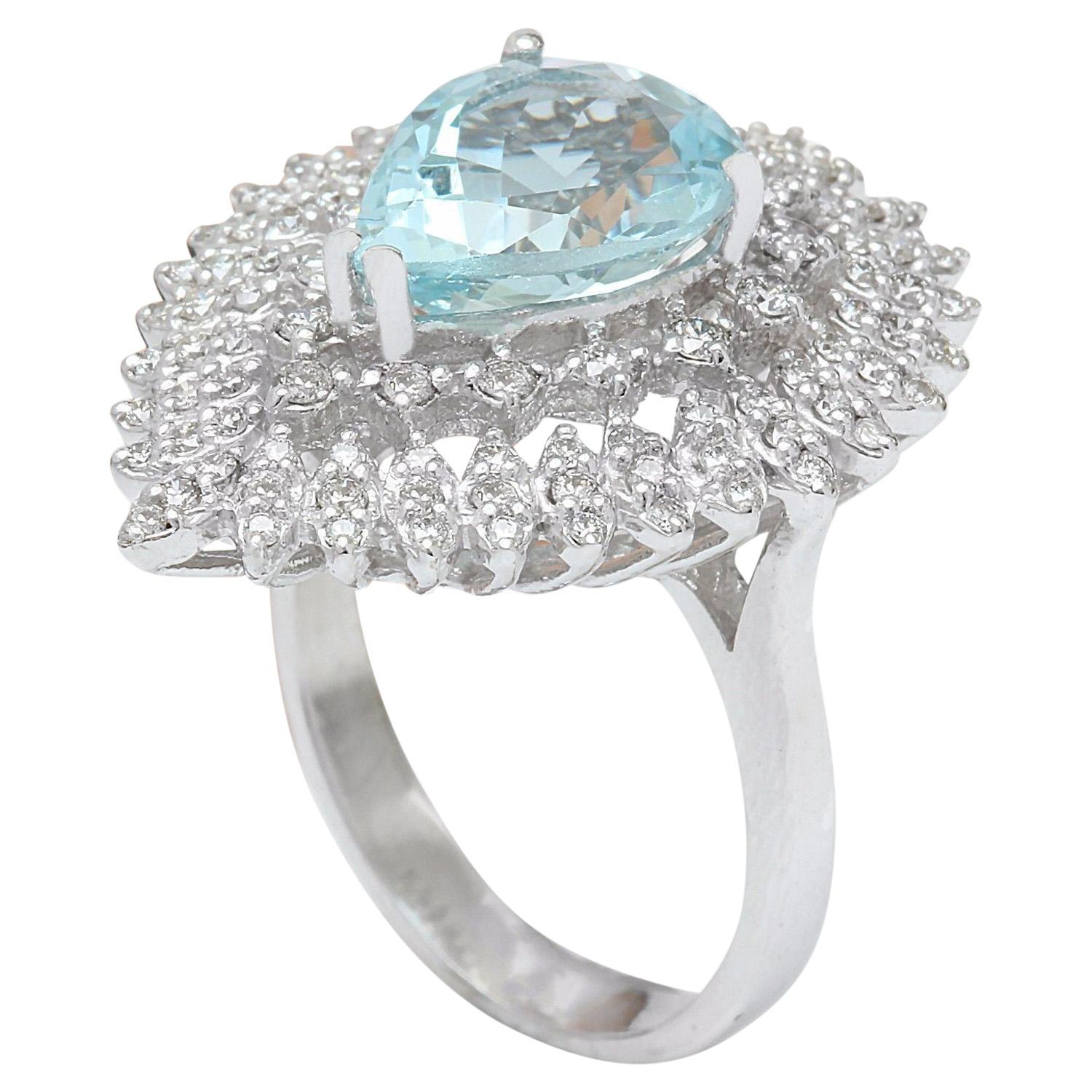 Natural Aquamarine 14 Karat Solid White Gold Diamond Ring In New Condition For Sale In Los Angeles, CA