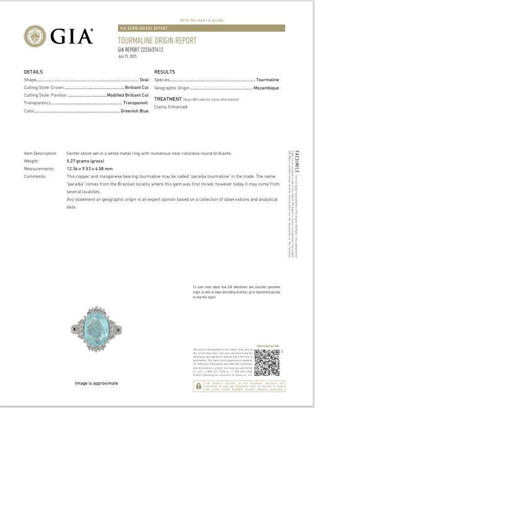 Bague en or blanc 18 carats, tourmaline Paraiba diamantée de 4,11 carats, certifiée GIA en vente 1