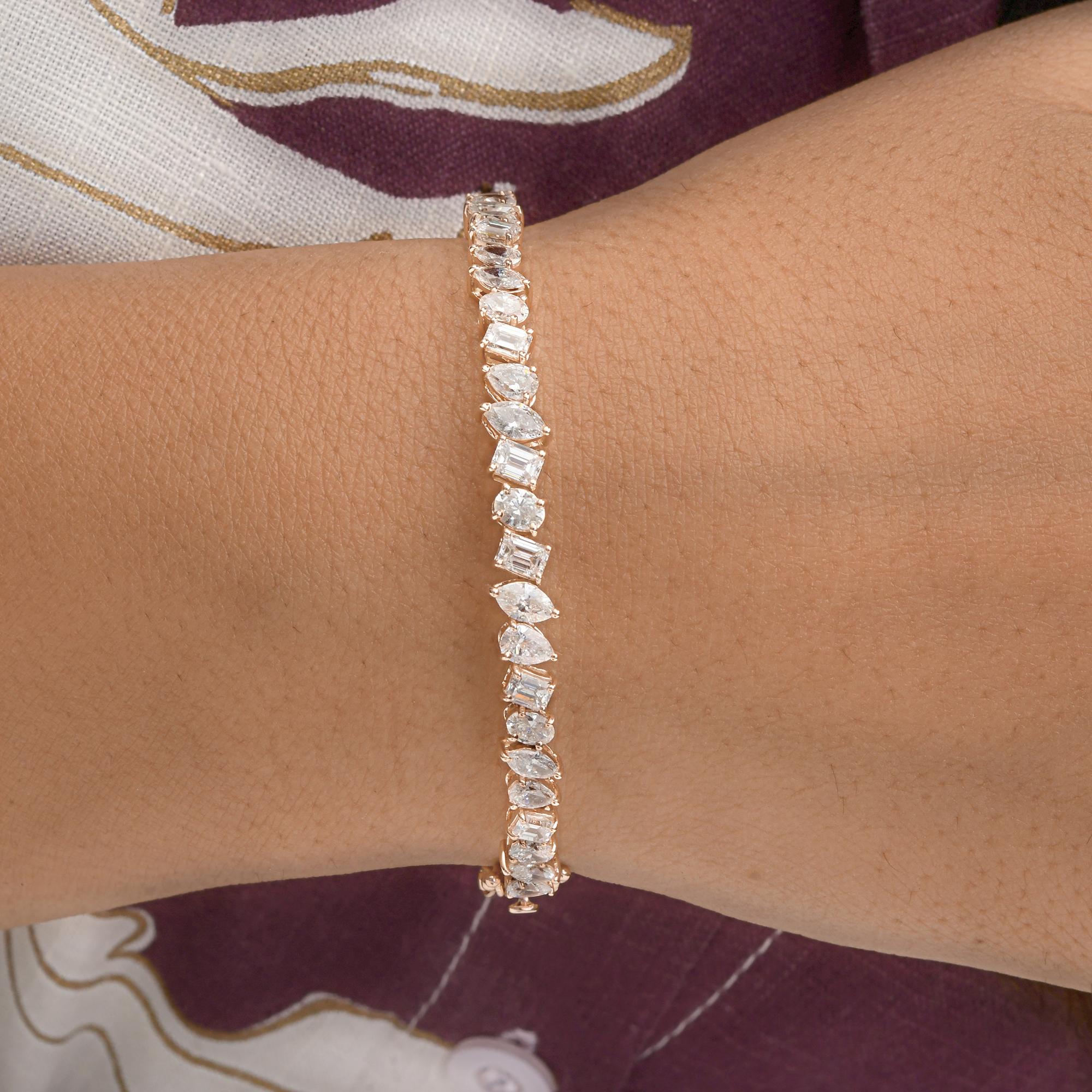 4.11 Carat SI/H Multi Shape Diamond Bangle Bracelet 18 Karat Rose Gold Jewelry In New Condition For Sale In Diera, Dubai