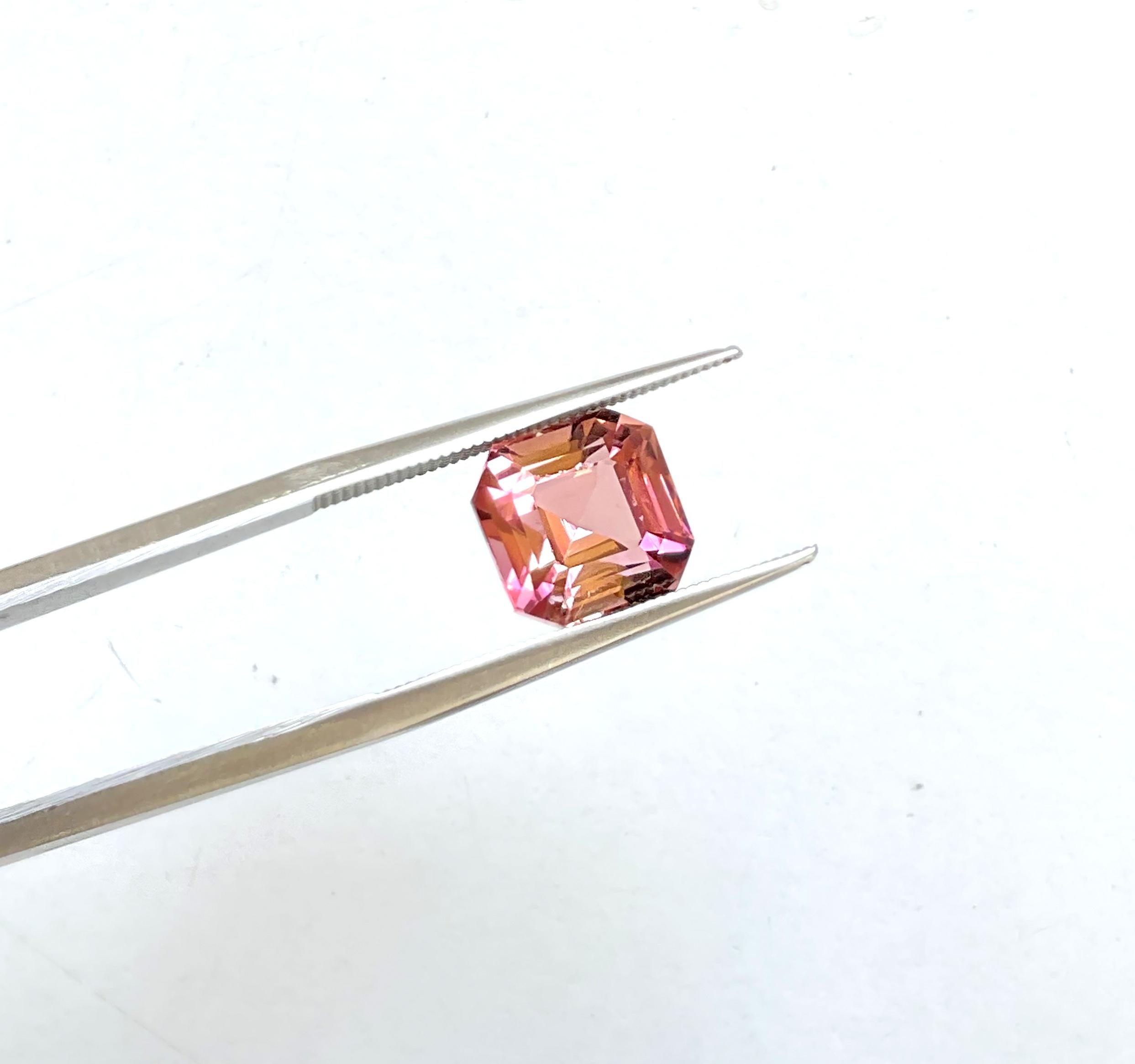 4.11 Carats Pink Peach Top Quality Radiant Cut stone For Jewelry Natural Gem For Sale 1
