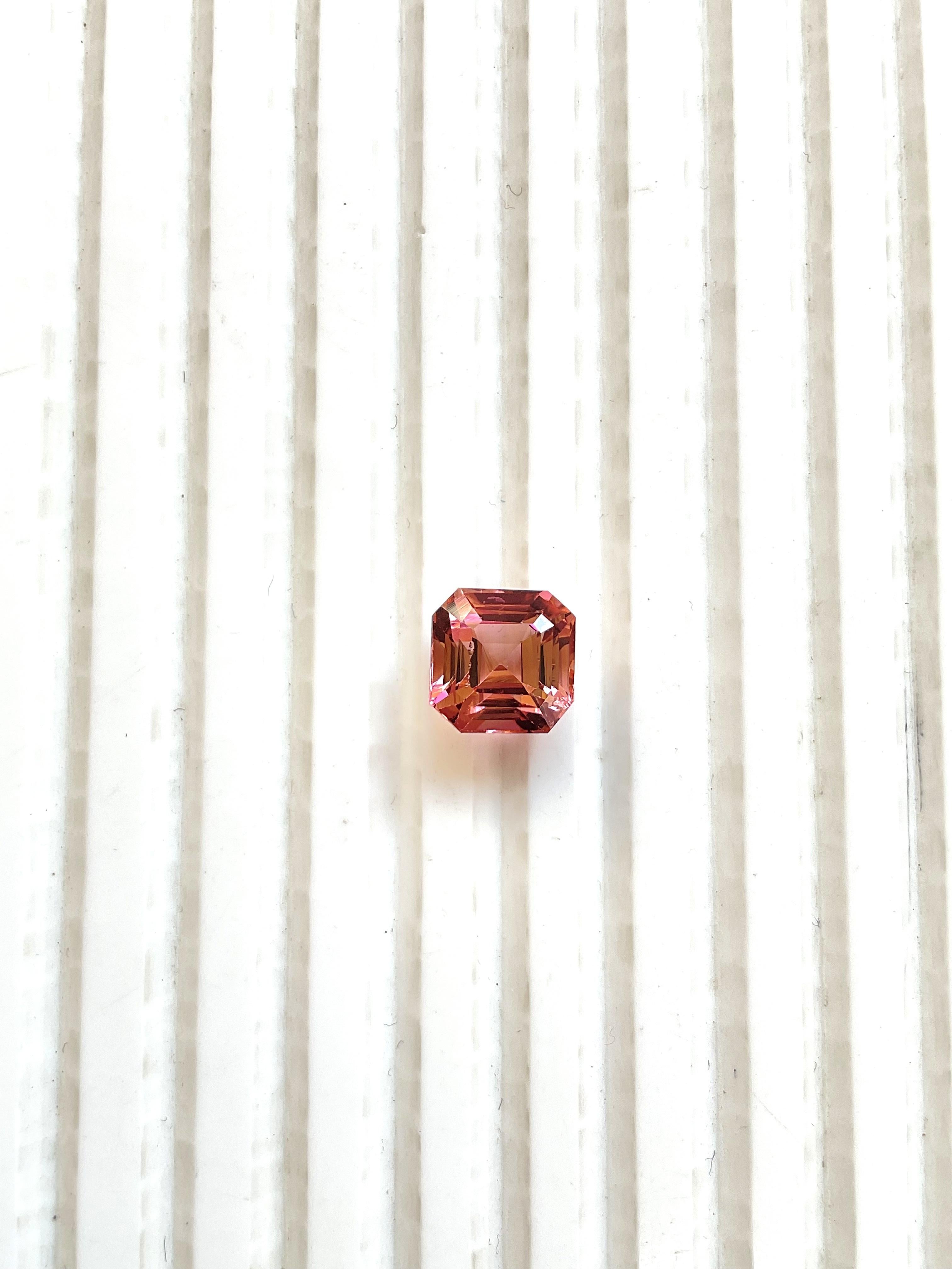 4.11 Carats Pink Peach Top Quality Radiant Cut stone For Jewelry Natural Gem For Sale 3