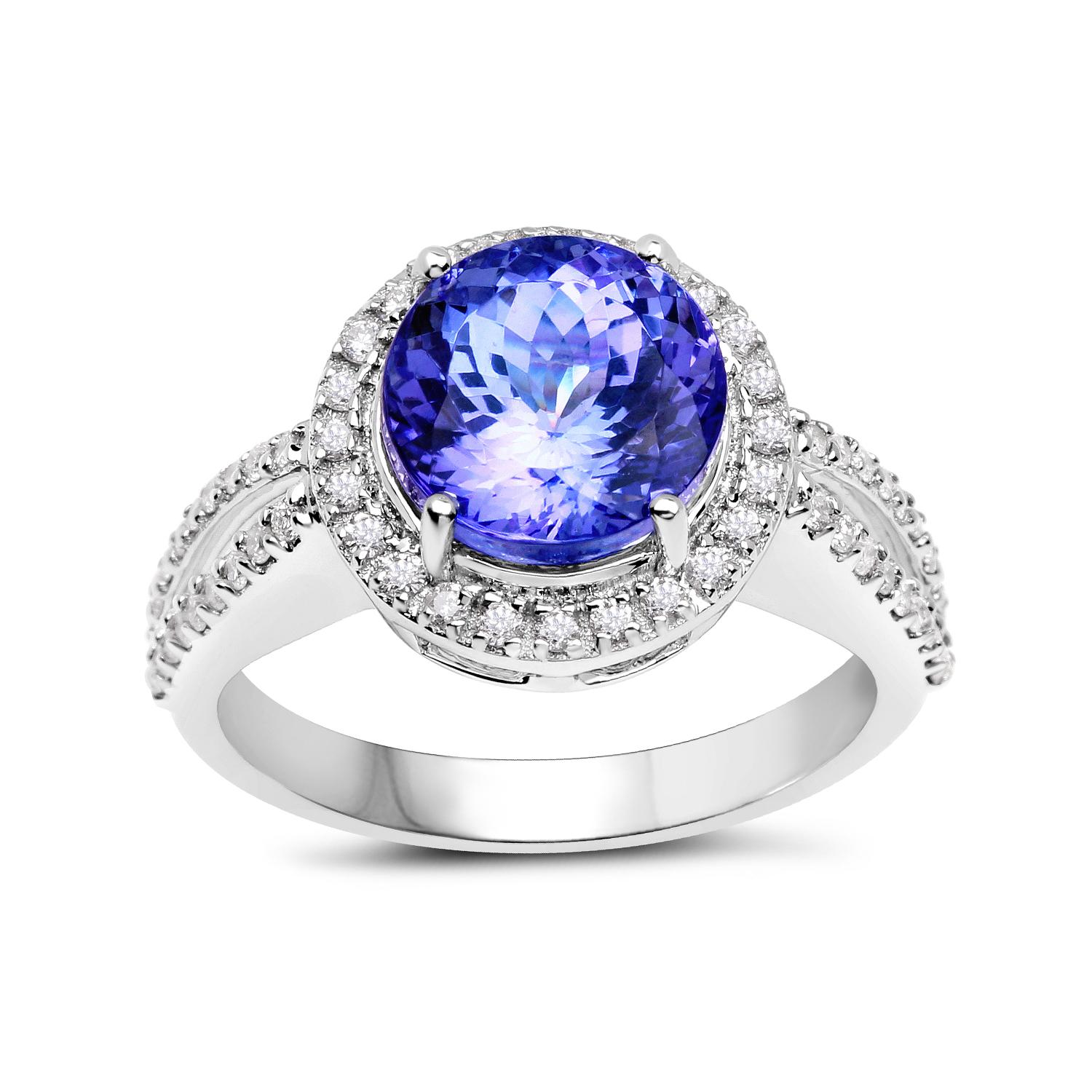 4.12 Carat Genuine Tanzanite and White Diamond 14 Karat White Gold Ring In New Condition In Great Neck, NY