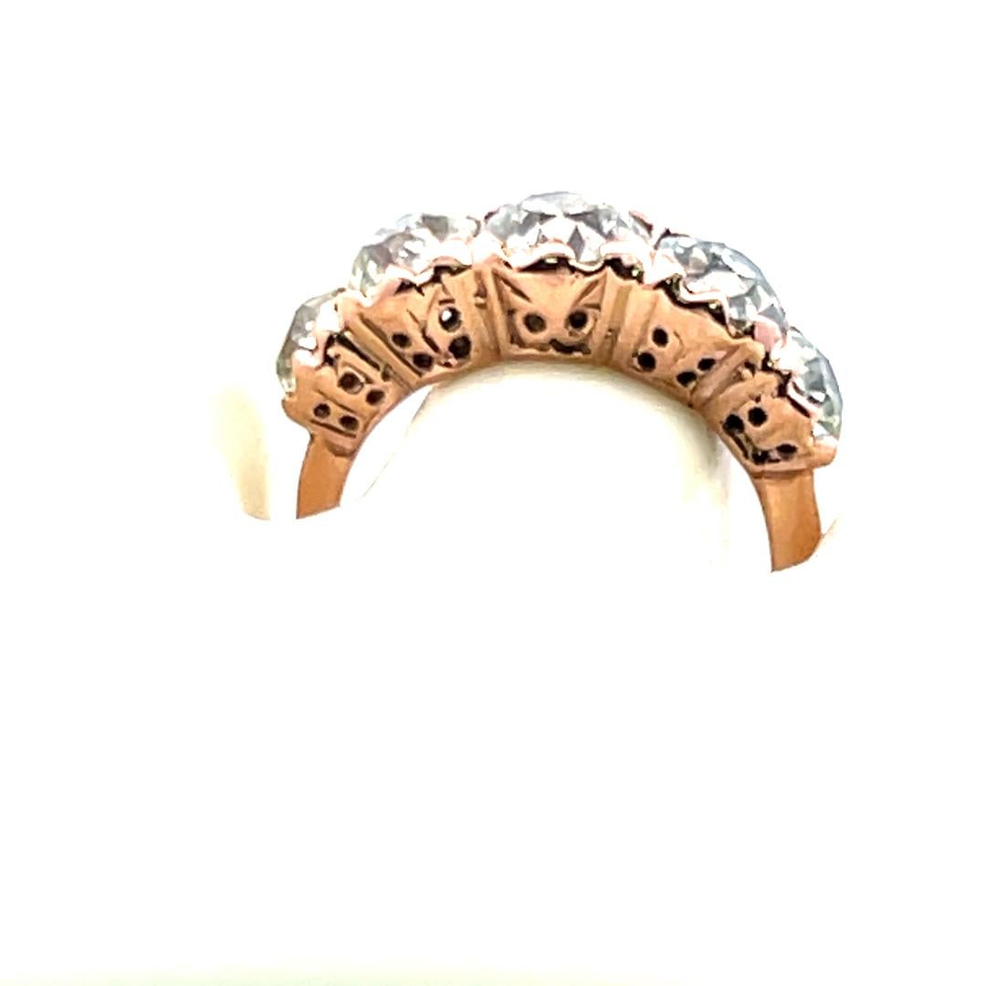 Bague à cinq pierres en or rose 14 carats avec diamant taille européenne ancienne de 4,12 carats en vente 7