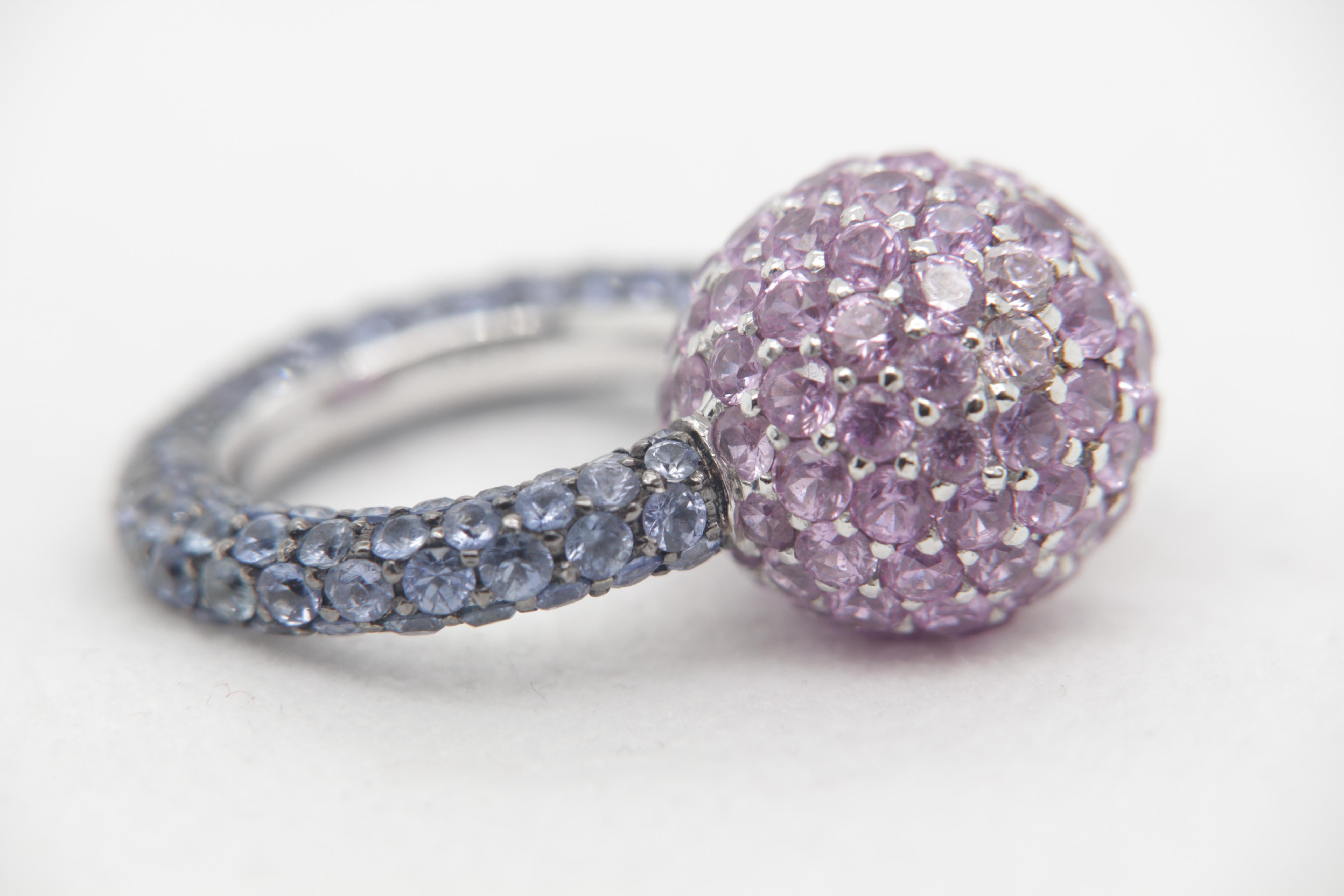 4,12 Karat rosa Saphir und 1,90 Karat Tansanit Ring aus 18 Karat Gold (Rundschliff) im Angebot