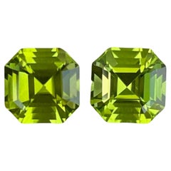 Paire de péridots verts de 4,12 carats, pierre précieuse naturelle pakistanaise de taille Asscher