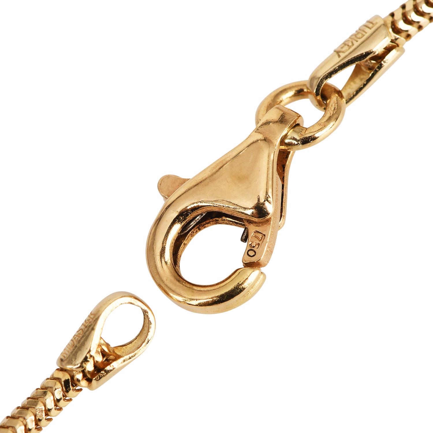 Pendentif solitaire en or jaune serti d'un chaton de 4,12 carats de diamants ronds en vente 3