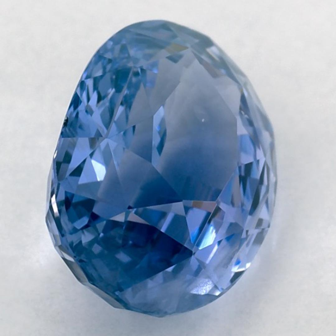4.12 carati di zaffiro blu ovale sfuso in vendita 2