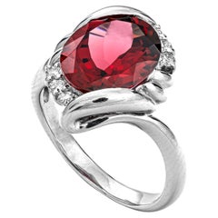 4.12 ct Natural Garnet and 0.12 ct Natural Diamonds Ring, No Reserve Price