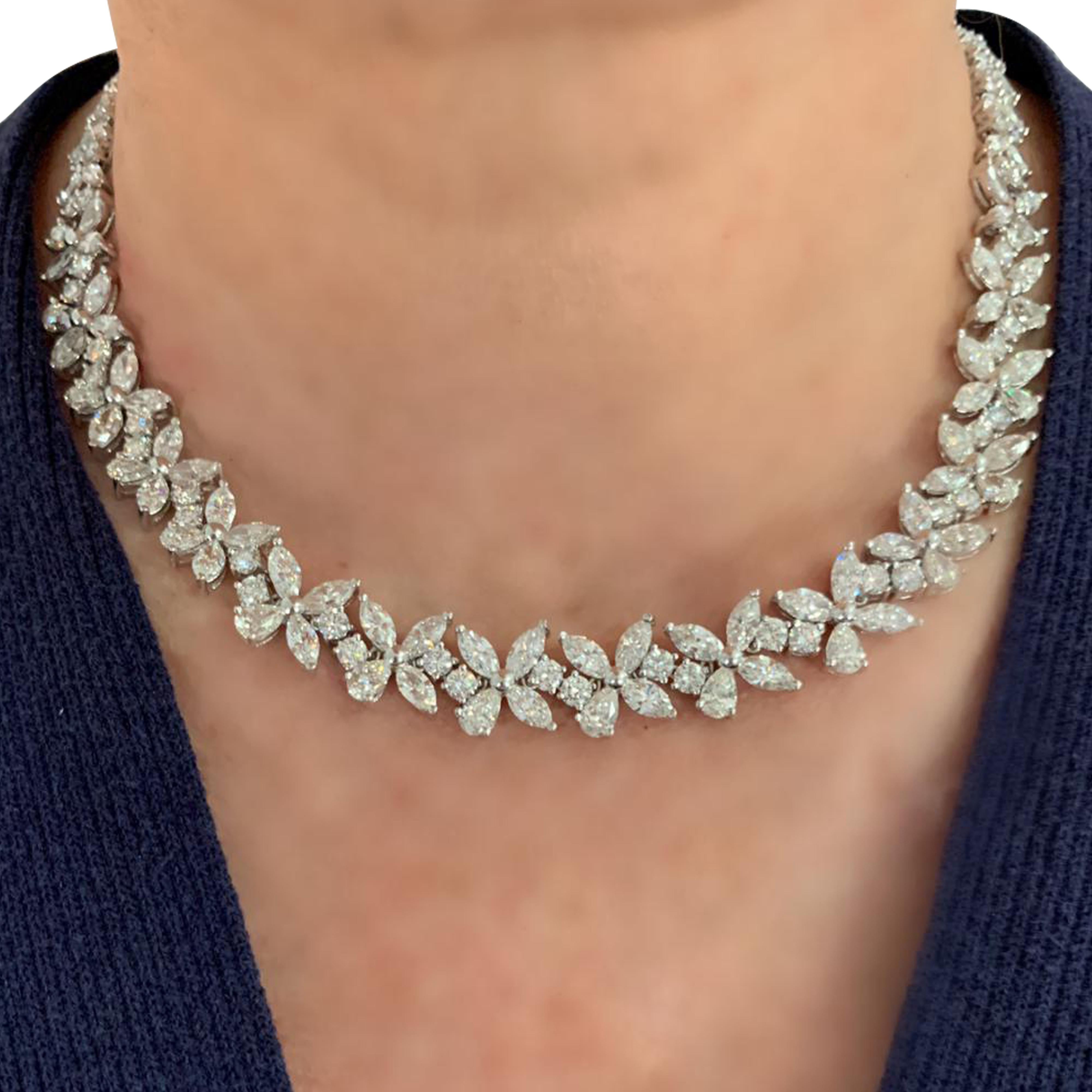 Women's 41.25 Carat Diamond Cluster Necklace