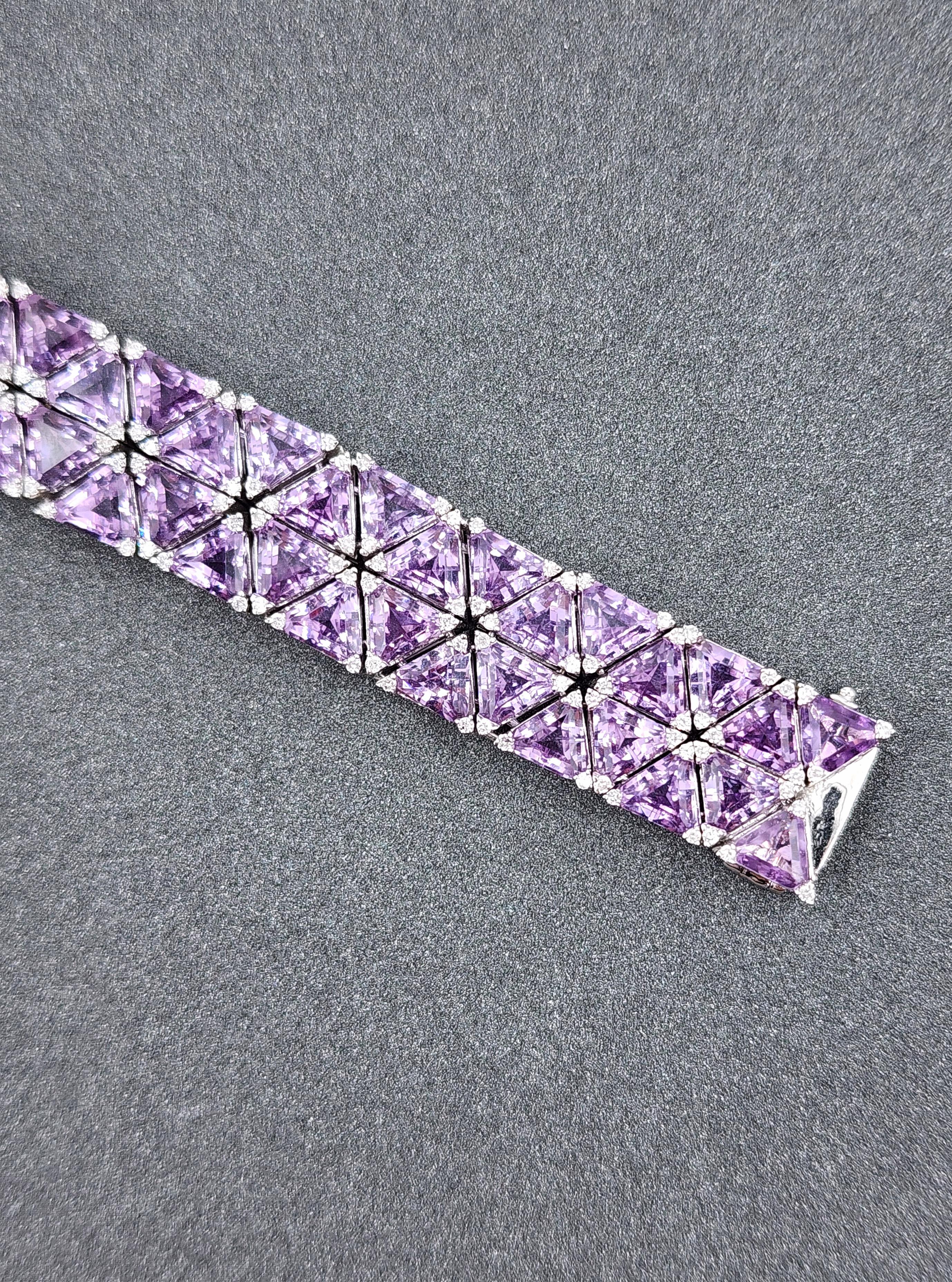 Trillion Cut 41.29 ct Natural Amethyst & Diamond Bracelet For Sale
