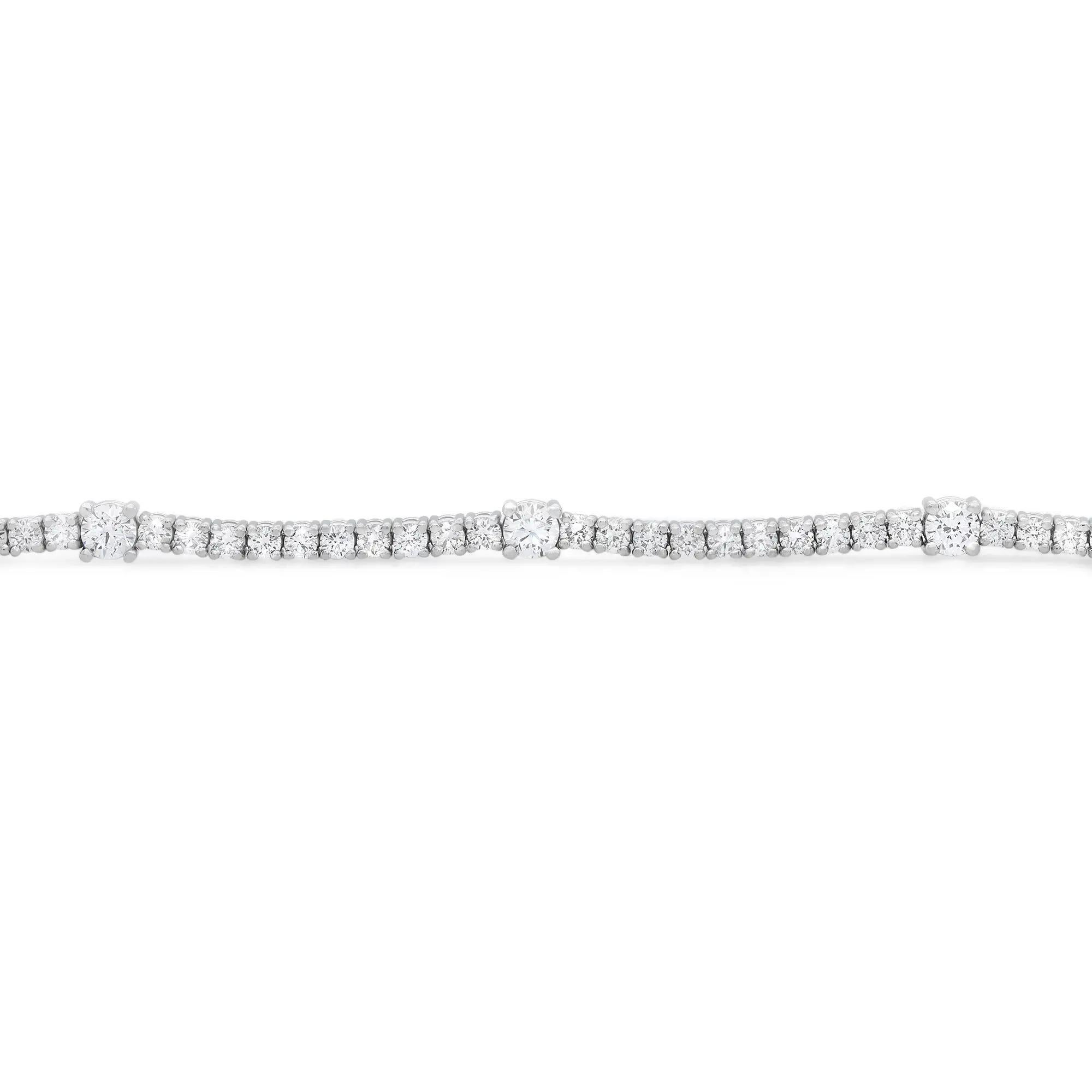 Modern 4.12cttw Prong Set Round Cut Diamond Tennis Bracelet 14K White Gold For Sale