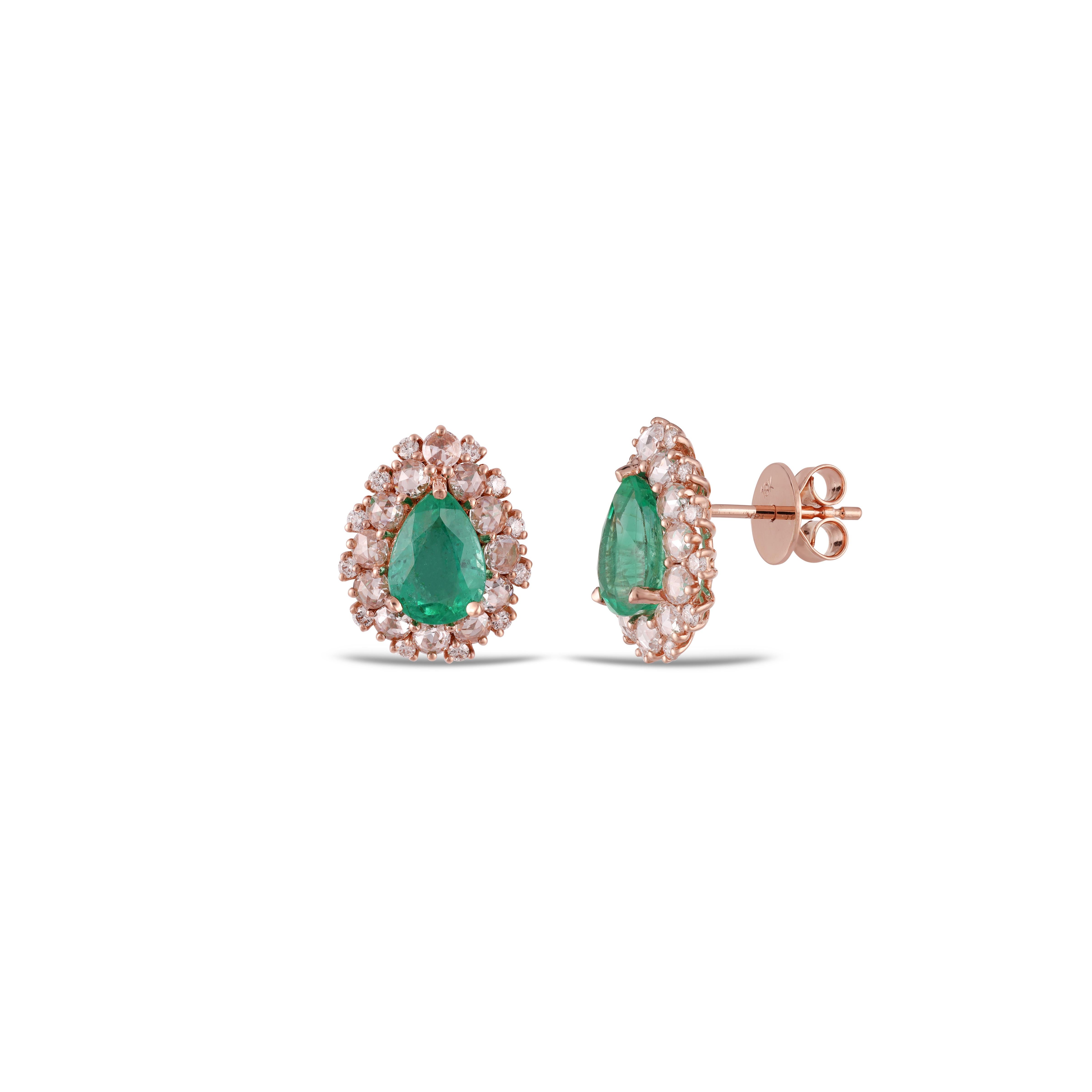 Modernist 4.13  Carat Clear Zambian Emerald & Diamond Stud Earring in 18K gold For Sale