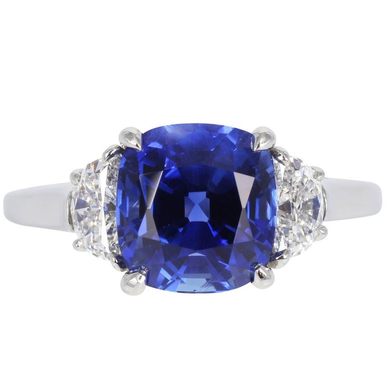 4.13 Carat Sapphire and Diamond Three-Stone Ring For Sale at 1stDibs