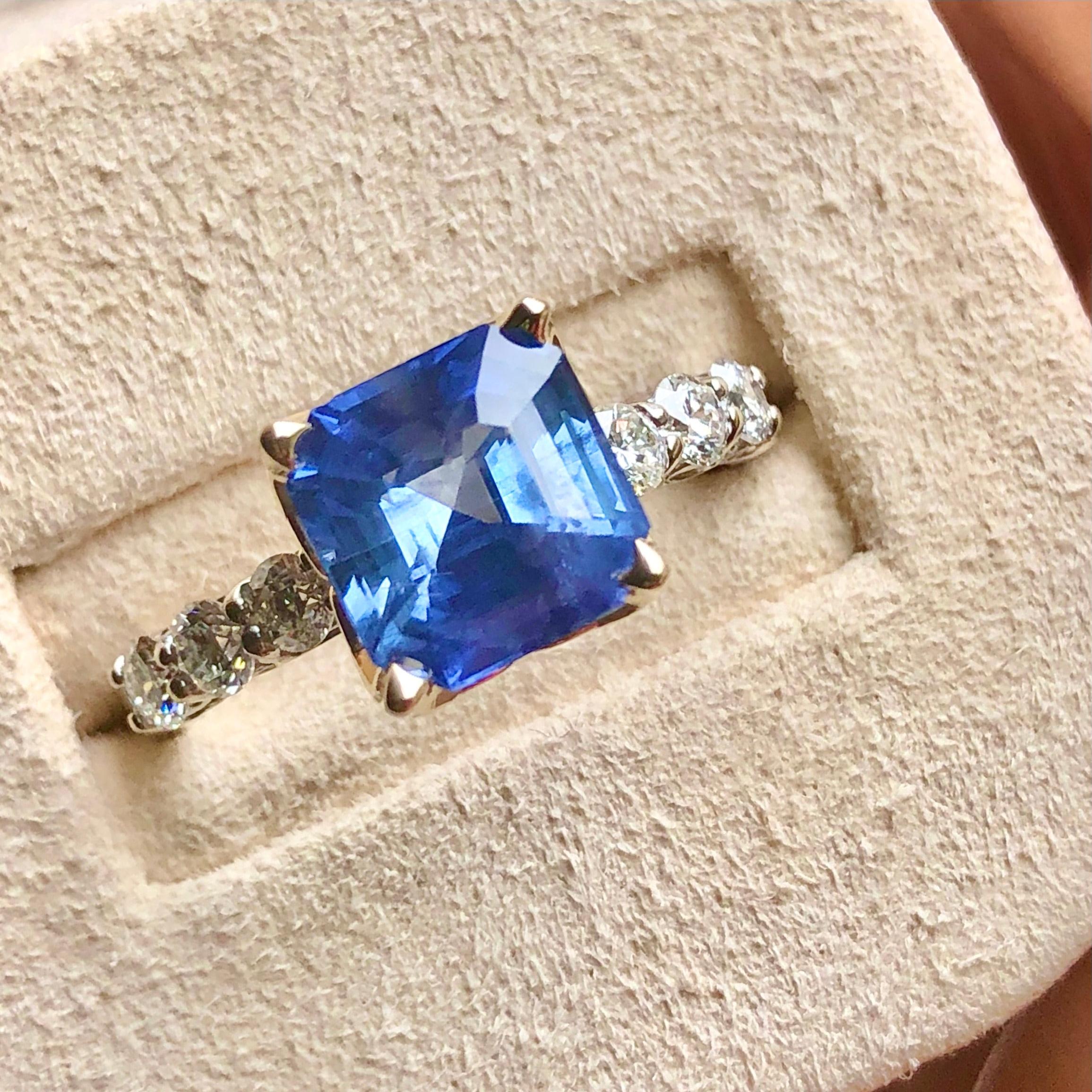 Sri Lanka Ceylon Blue Sapphire Radiant and Diamond Ring Gold For Sale