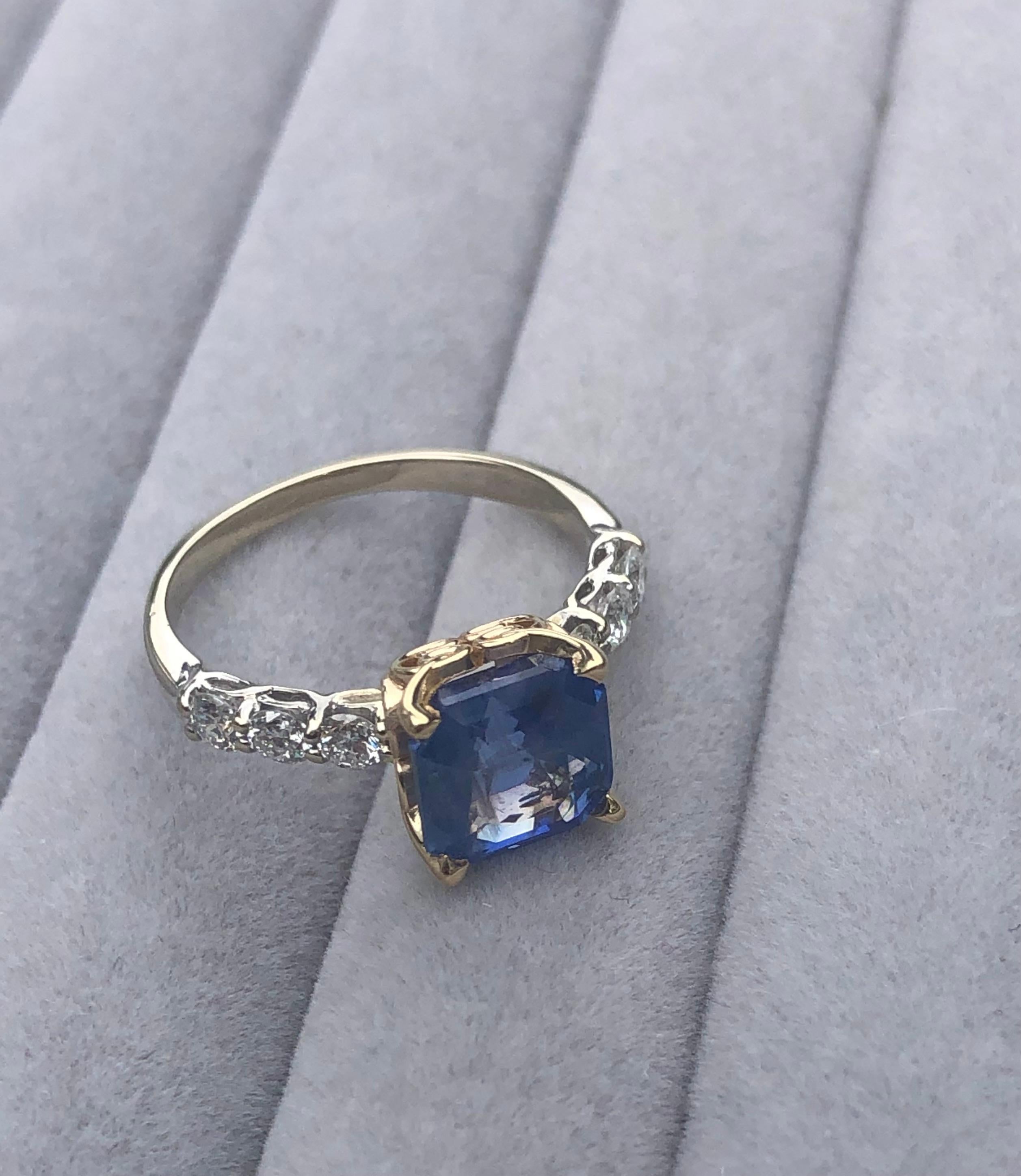 4,77 Karat Sri Lanka Ceylon-Blauer Saphir Strahlender und Diamantring 4