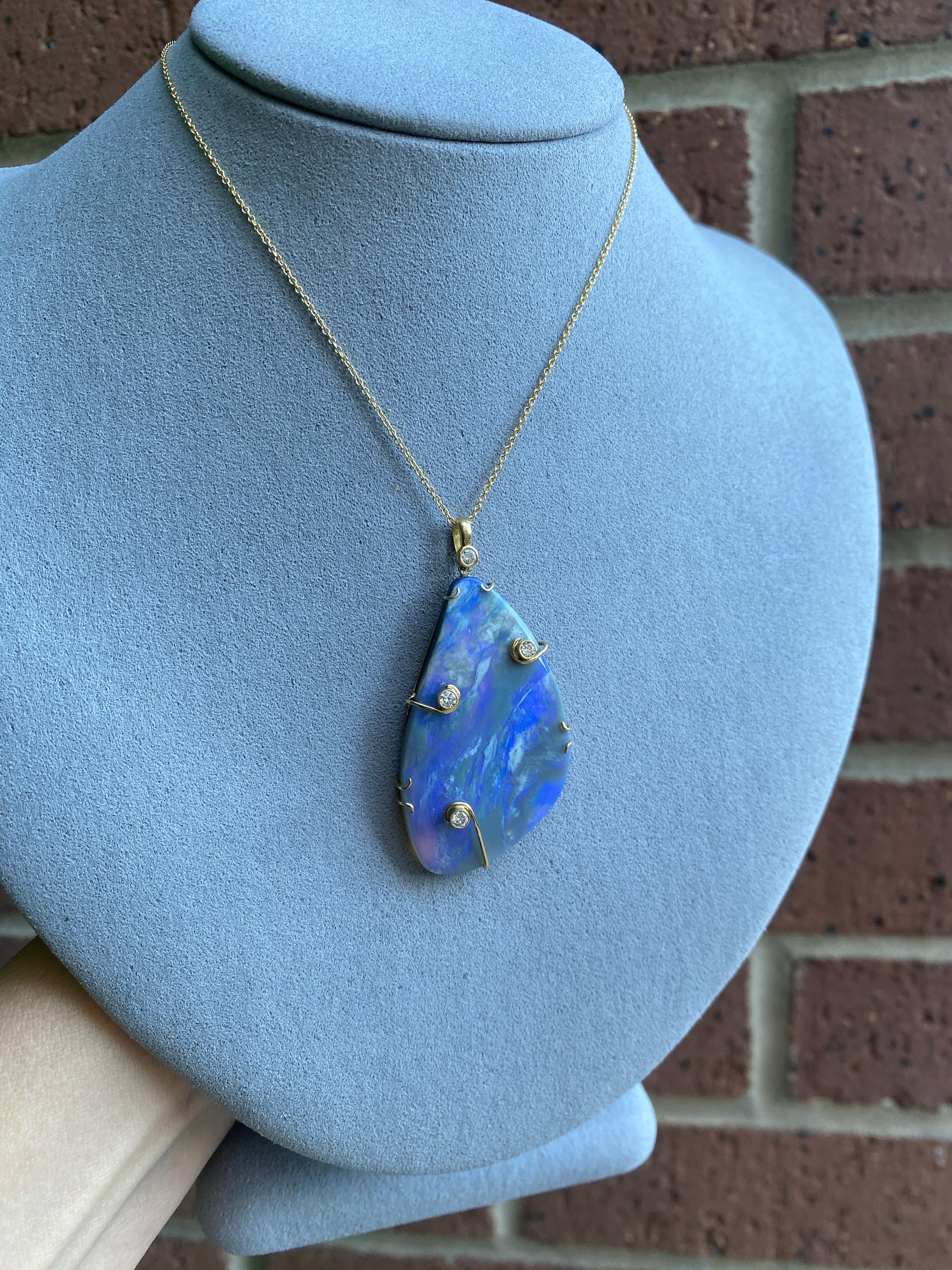 Collana in oro giallo 18k con opale Boulder e diamanti incastonati da 41,30 carati in vendita 7