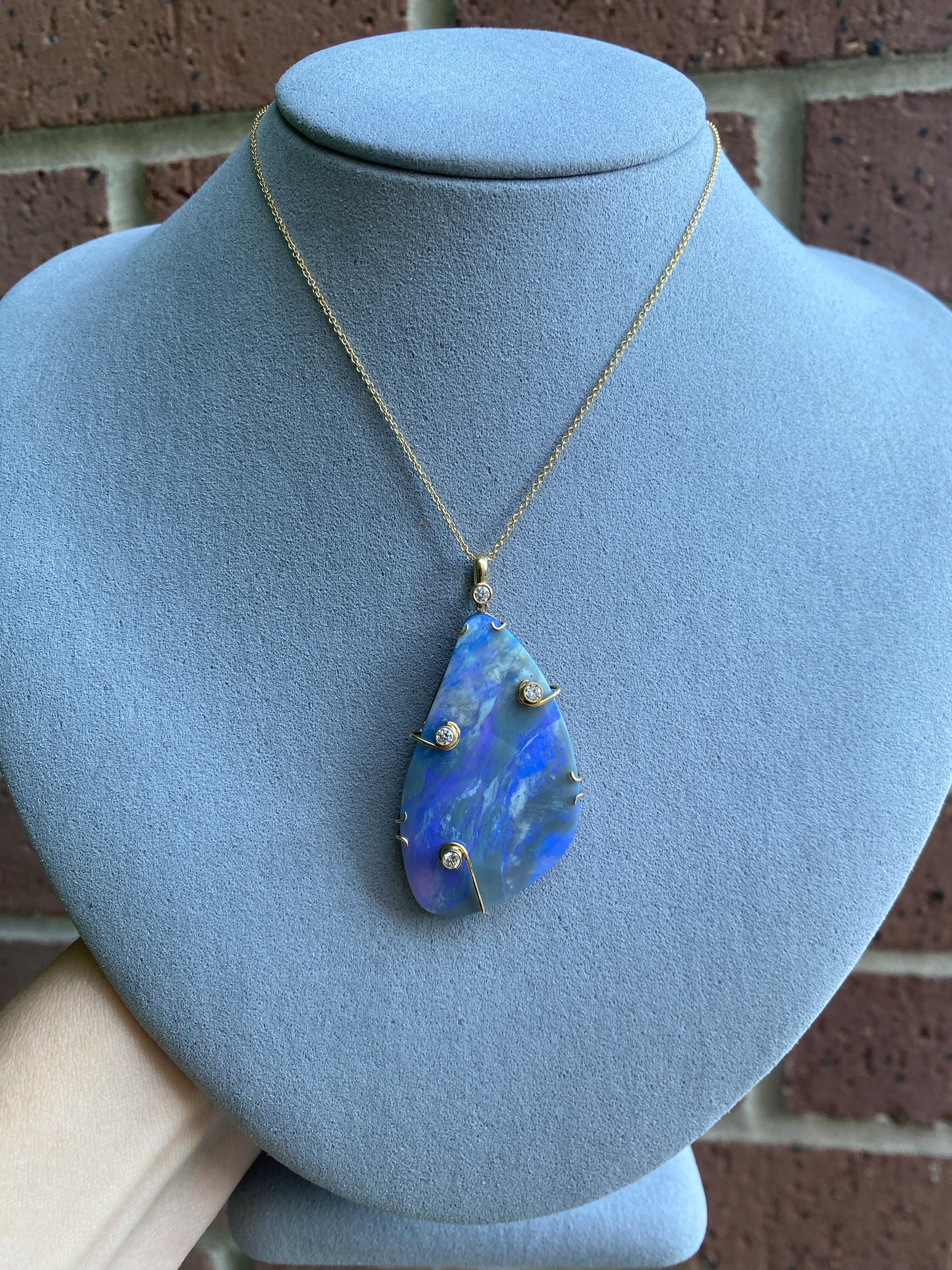 Collana in oro giallo 18k con opale Boulder e diamanti incastonati da 41,30 carati in vendita 8