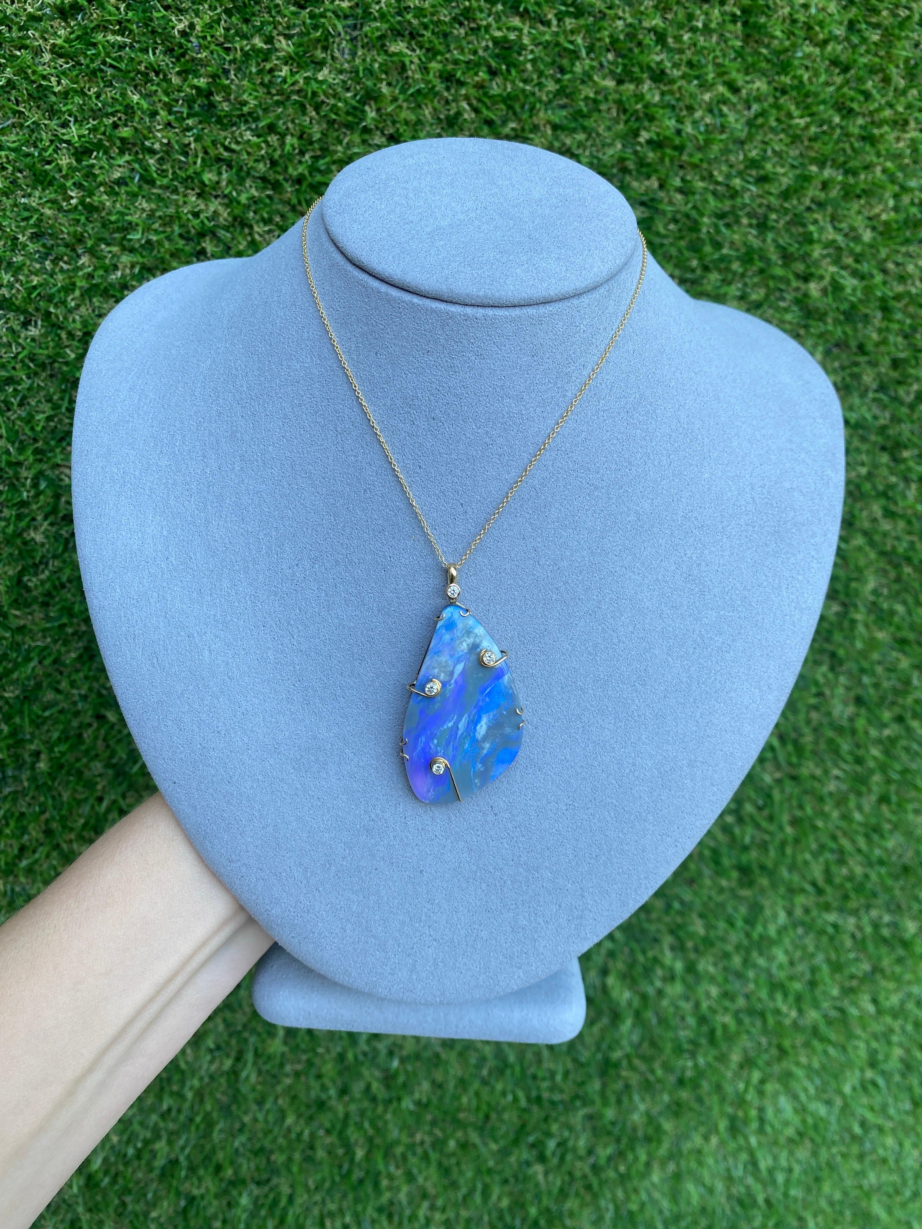 Collana in oro giallo 18k con opale Boulder e diamanti incastonati da 41,30 carati in vendita 9