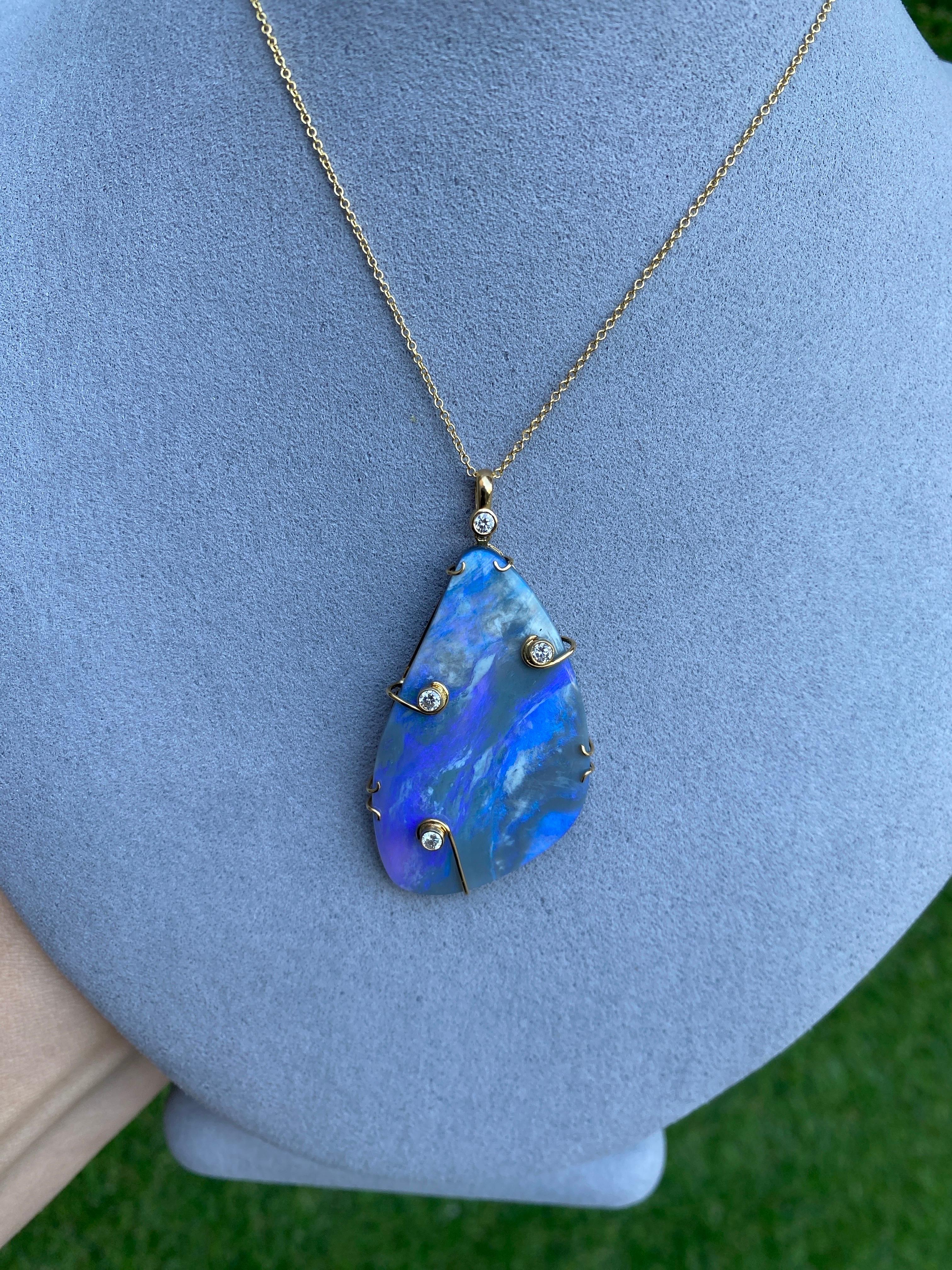 Collana in oro giallo 18k con opale Boulder e diamanti incastonati da 41,30 carati in vendita 13