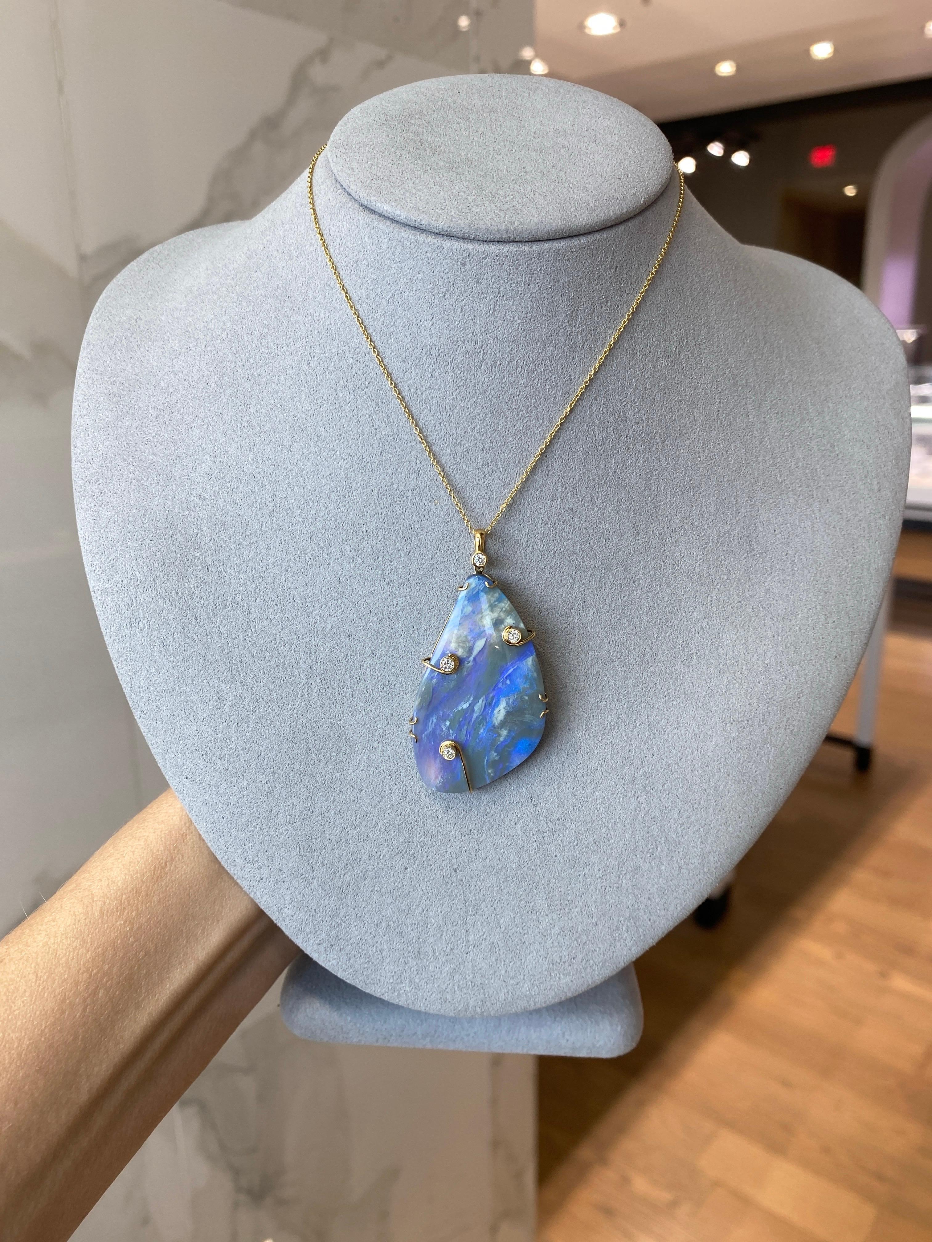 Collana in oro giallo 18k con opale Boulder e diamanti incastonati da 41,30 carati in vendita 4