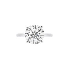 4.14 Carat Round Brilliant Diamond Ring Brilliant White 18K Gold Modern Nobility
