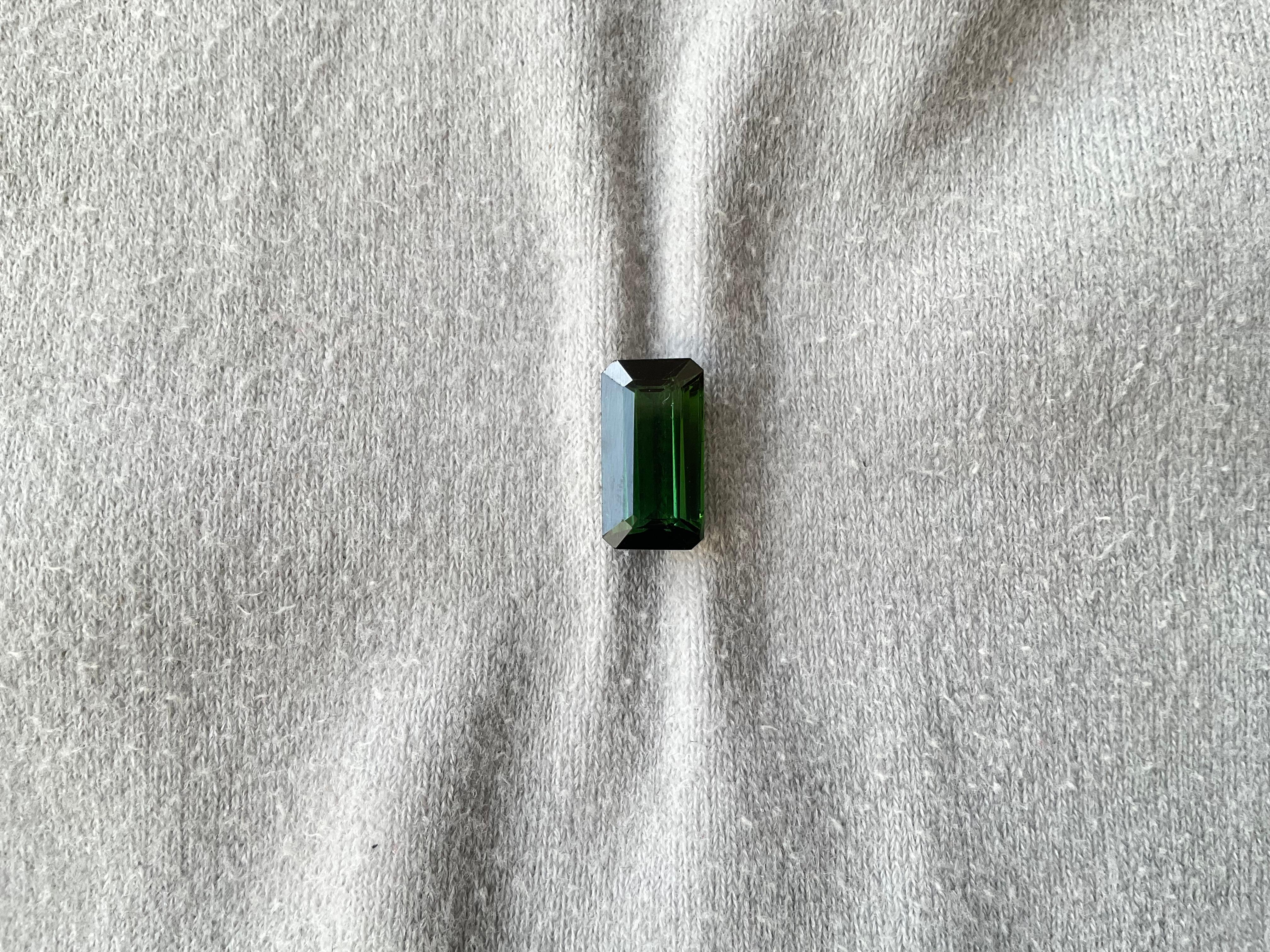 Octagon Cut 4.14 Carats Green Tourmaline Octagon Faceted Top Quality Cut stone Natural Gem For Sale