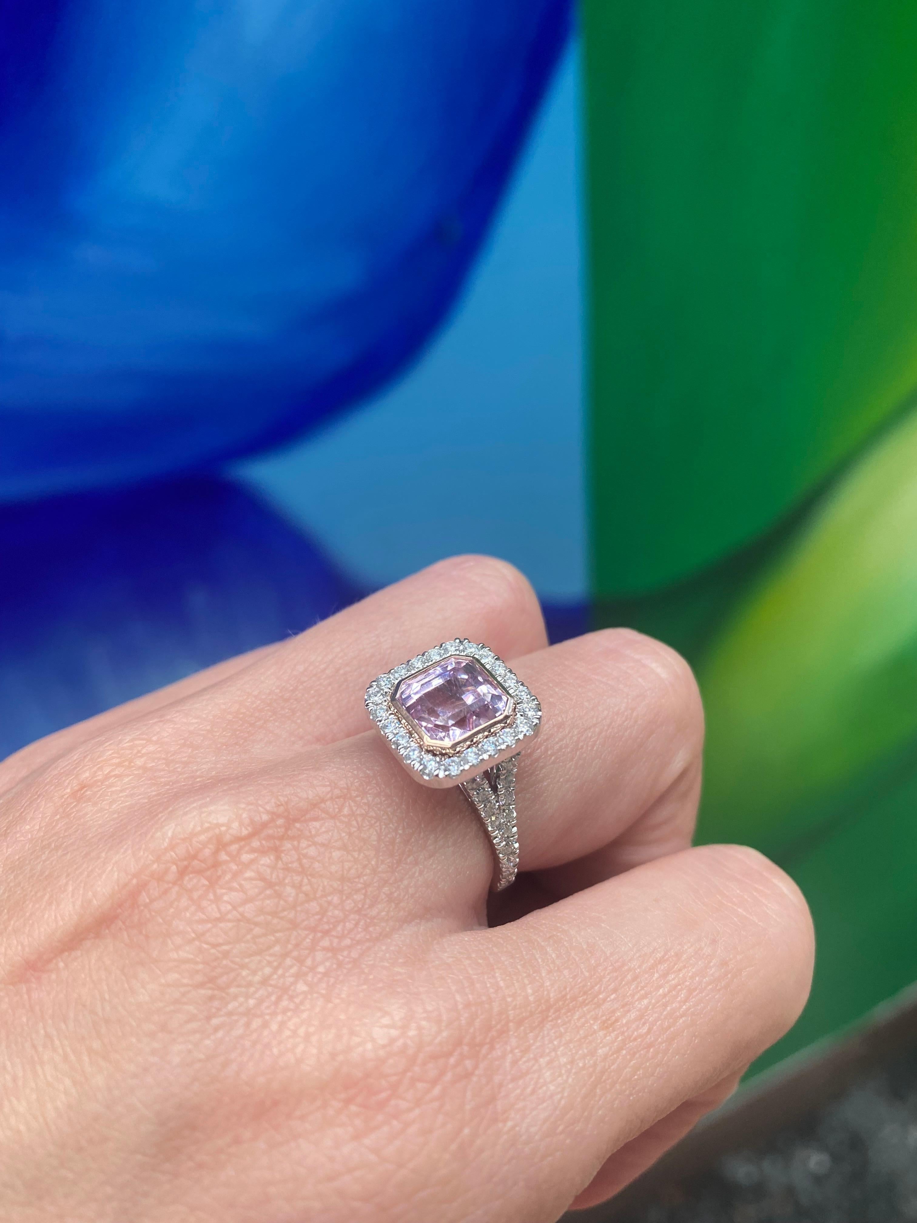 4.14ct Natural Asscher Cut Purple-Pink Sapphire Ring, 14kt White Gold Ring, GIA In New Condition For Sale In Houston, TX