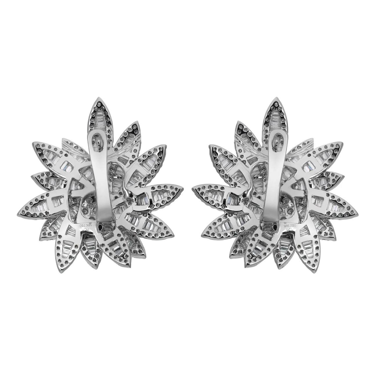 Modern 4.15 Carat Baguette and Round Cut Diamond Flower Earrings 18K White Gold  For Sale
