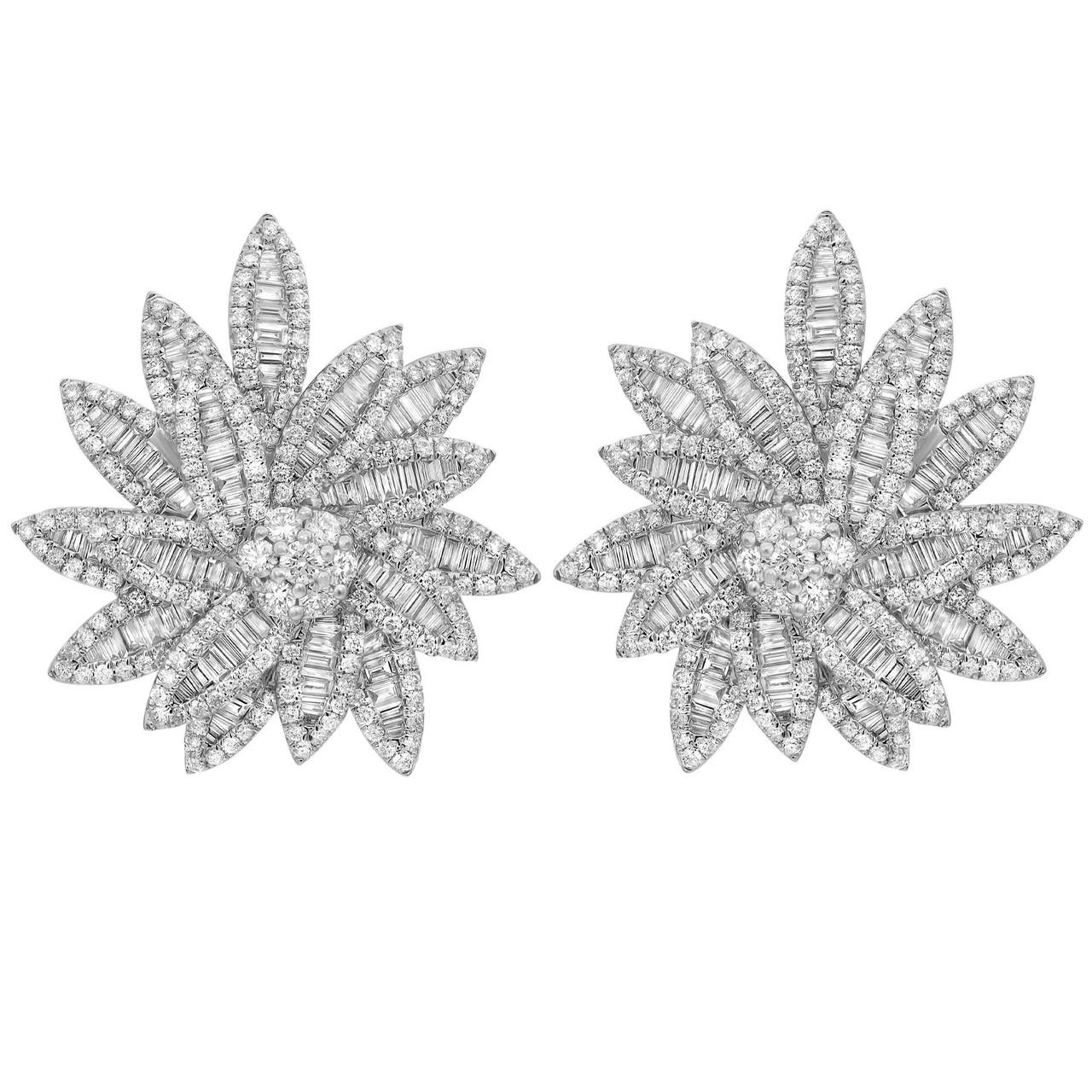 4.15 Carat Baguette and Round Cut Diamond Flower Earrings 18K White Gold  In New Condition For Sale In New York, NY