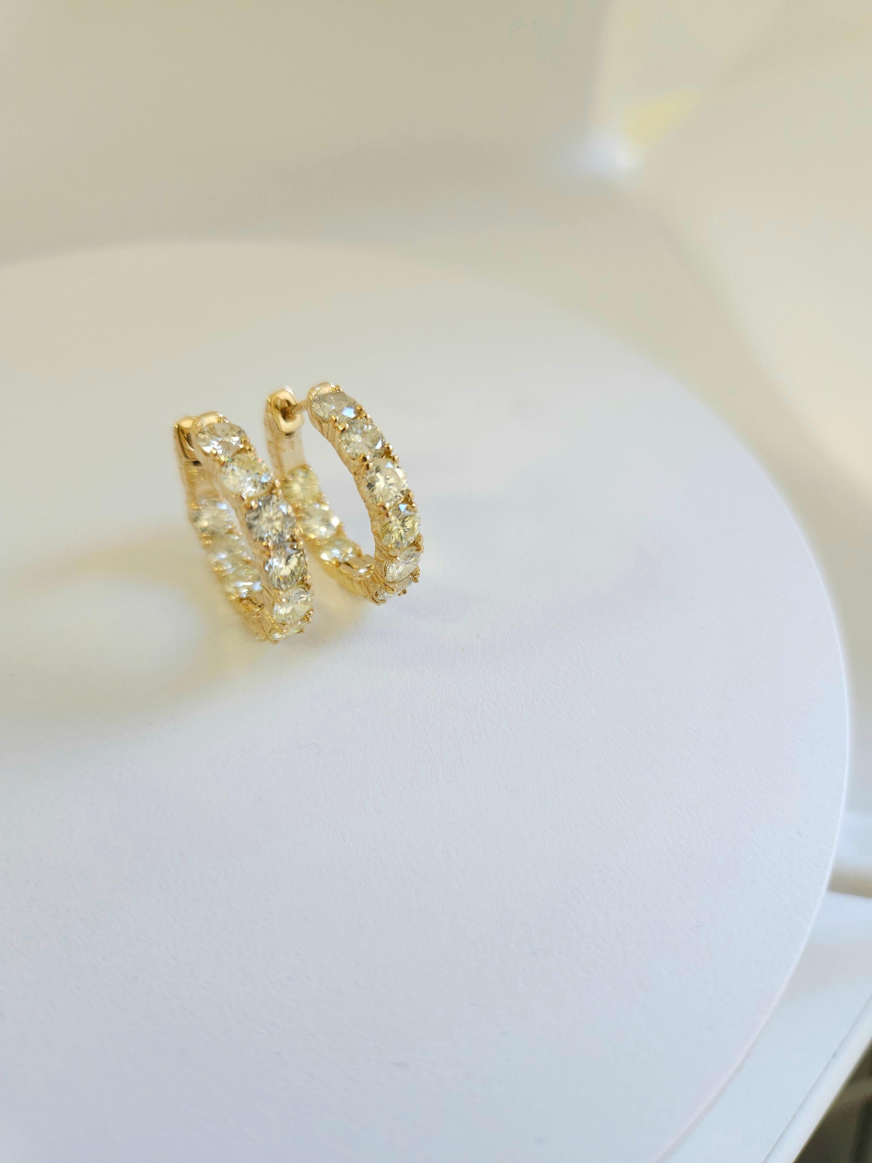4.15 Carat Diamond Huggie Hoops Earrings 14 Karat Yellow Gold In New Condition For Sale In Great Neck, NY
