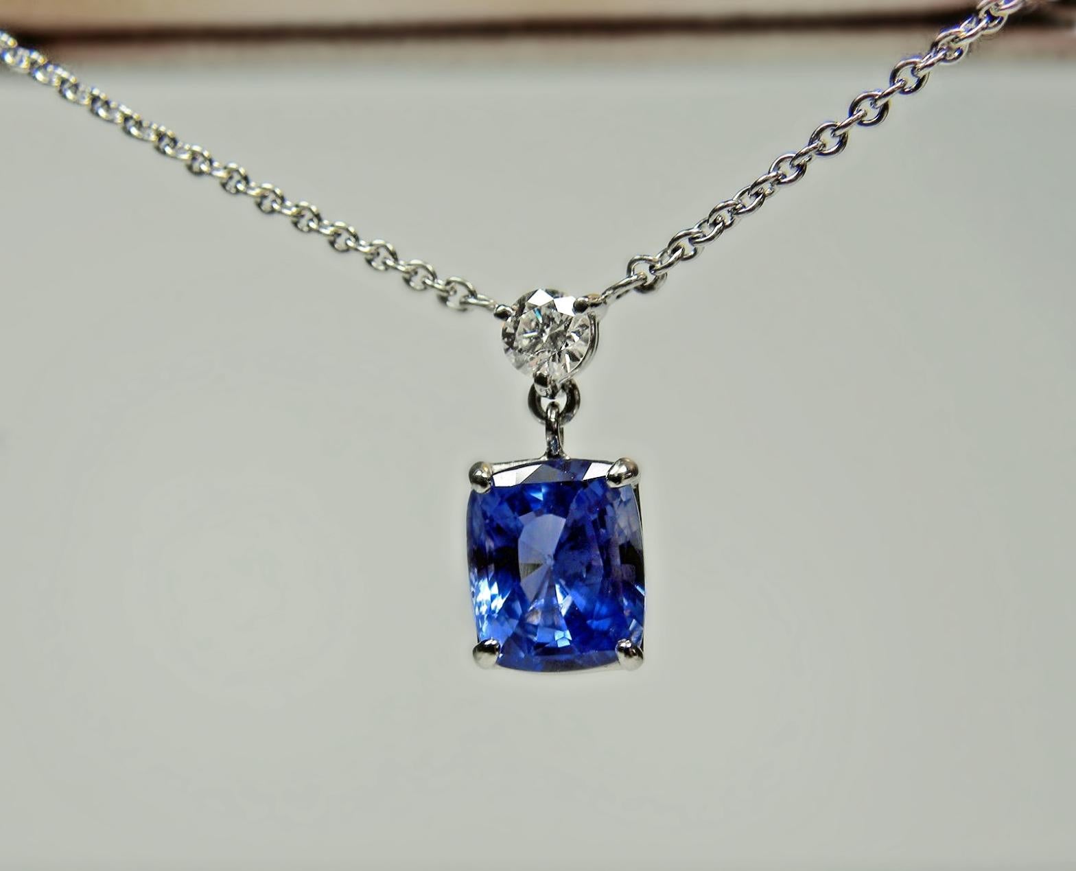 Cushion Cut 4.15 Carat Natural Blue Sapphire and Diamond Pendant Necklace Platinum 950