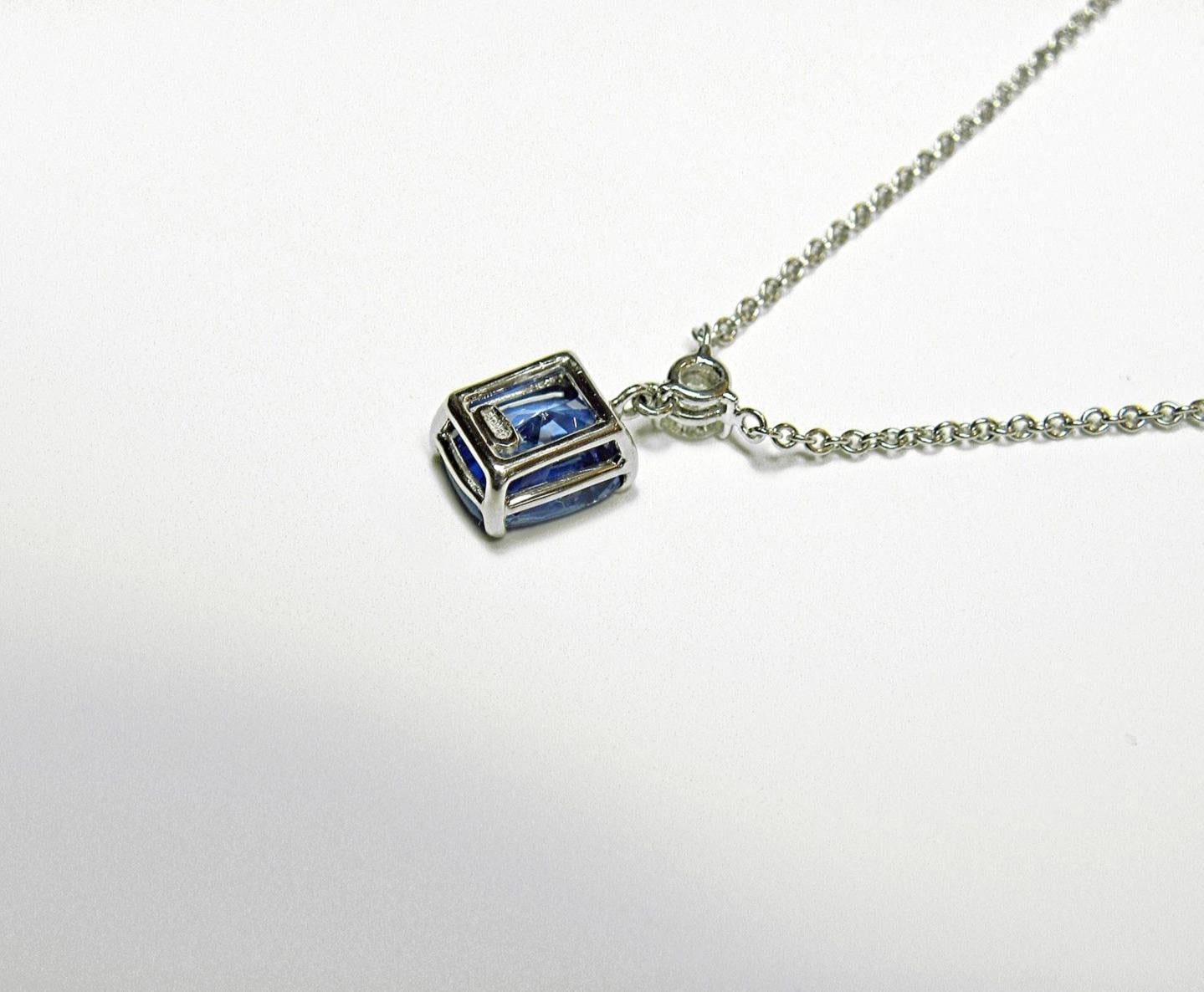 4.15 Carat Natural Blue Sapphire and Diamond Pendant Necklace Platinum 950 2