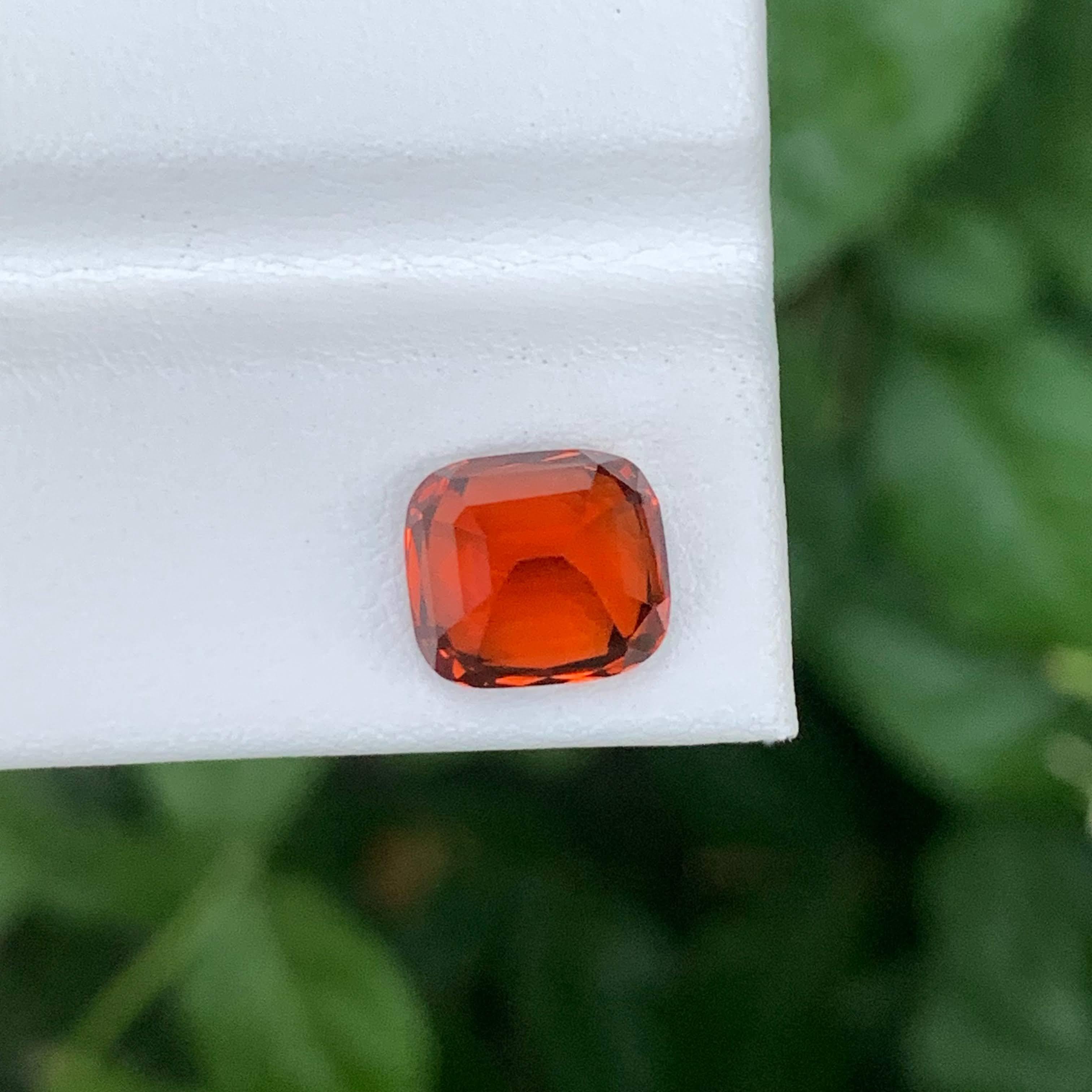4,15 quilates granate espesartita natural suelto talla cojín piedra preciosa de Tanzania Corte cojín en venta