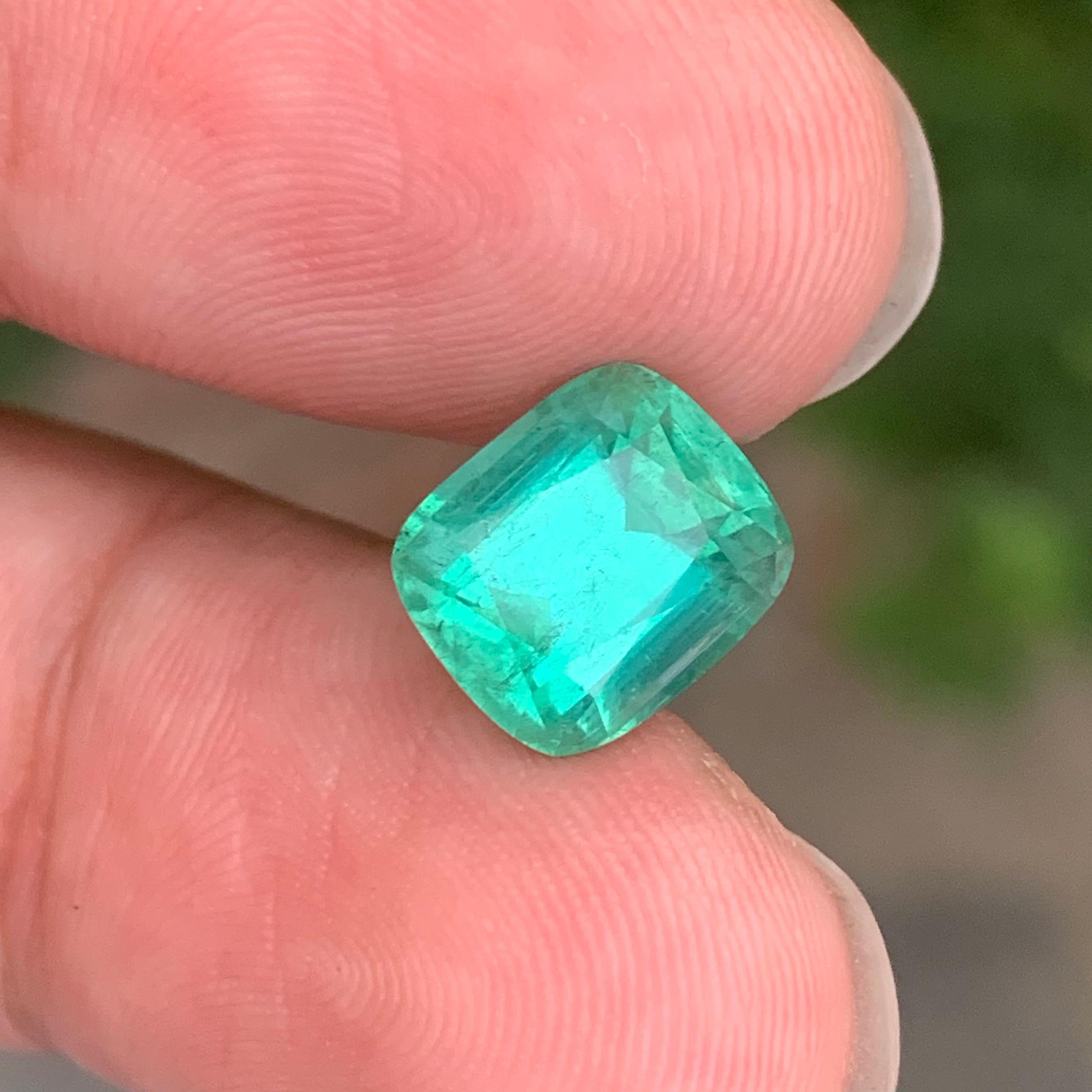 4.15 Carat Natural Mint Green Tourmaline Loose Afghanistan’s Gemstone For Sale 4